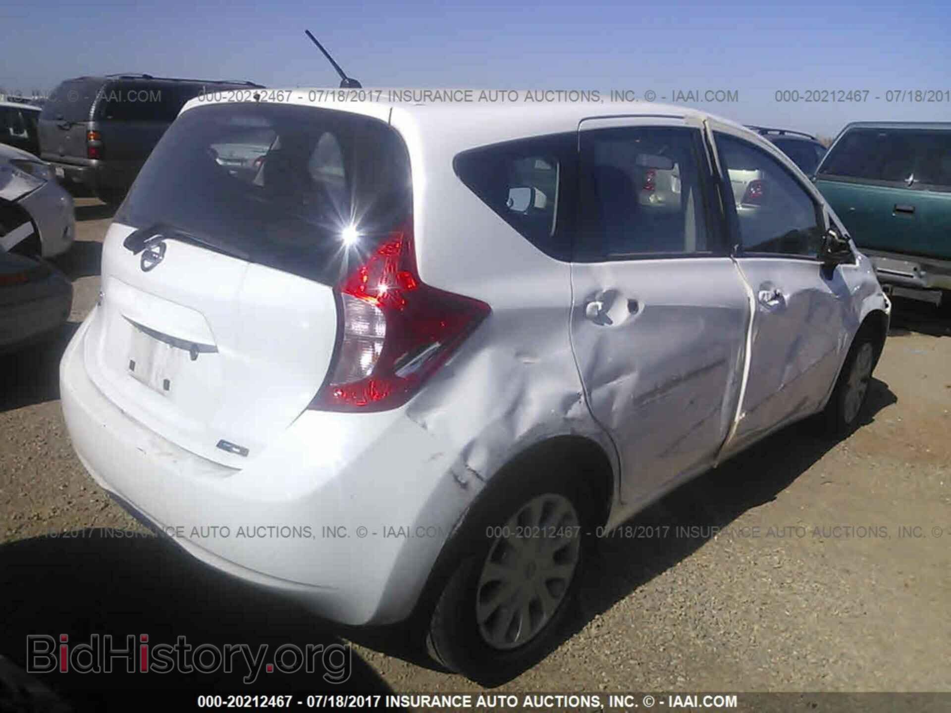 2015 Nissan Versa note - VIN: 3N1CE2CPXFL412055 - Фото 4