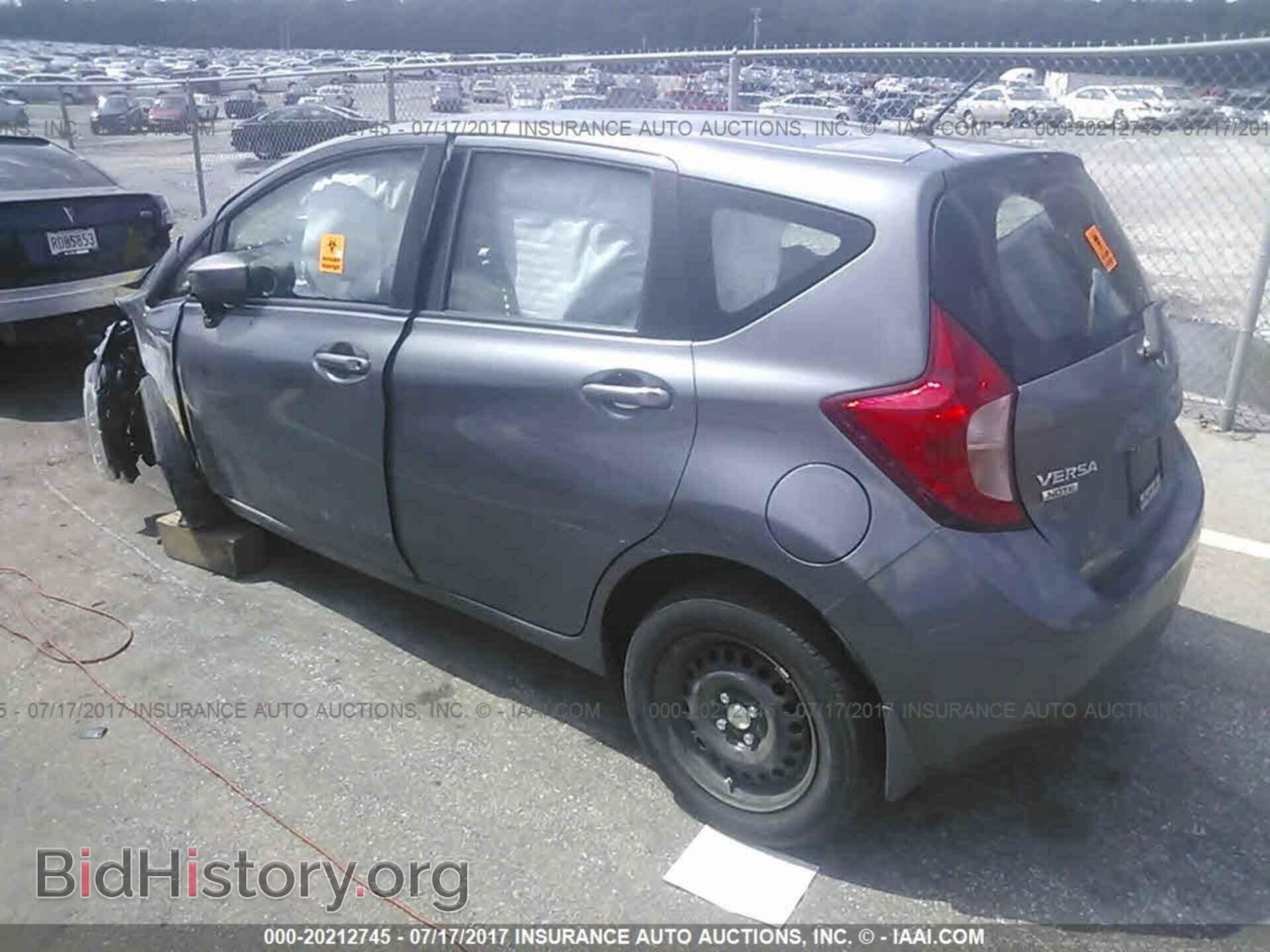 2016 Nissan Versa note - VIN: 3N1CE2CP0GL380539 - Photo 3