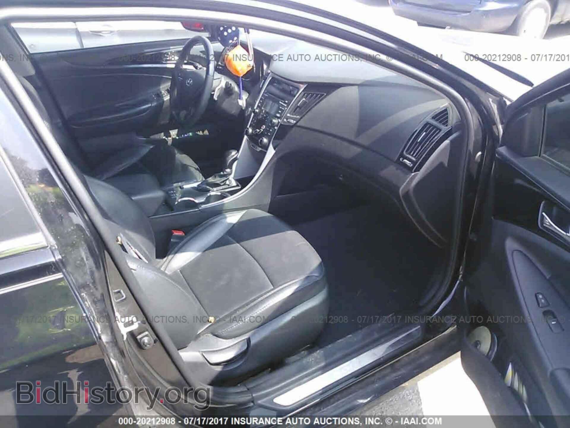 2012 Hyundai Sonata - VIN: 5NPEC4ABXCH500937 - Фото 5