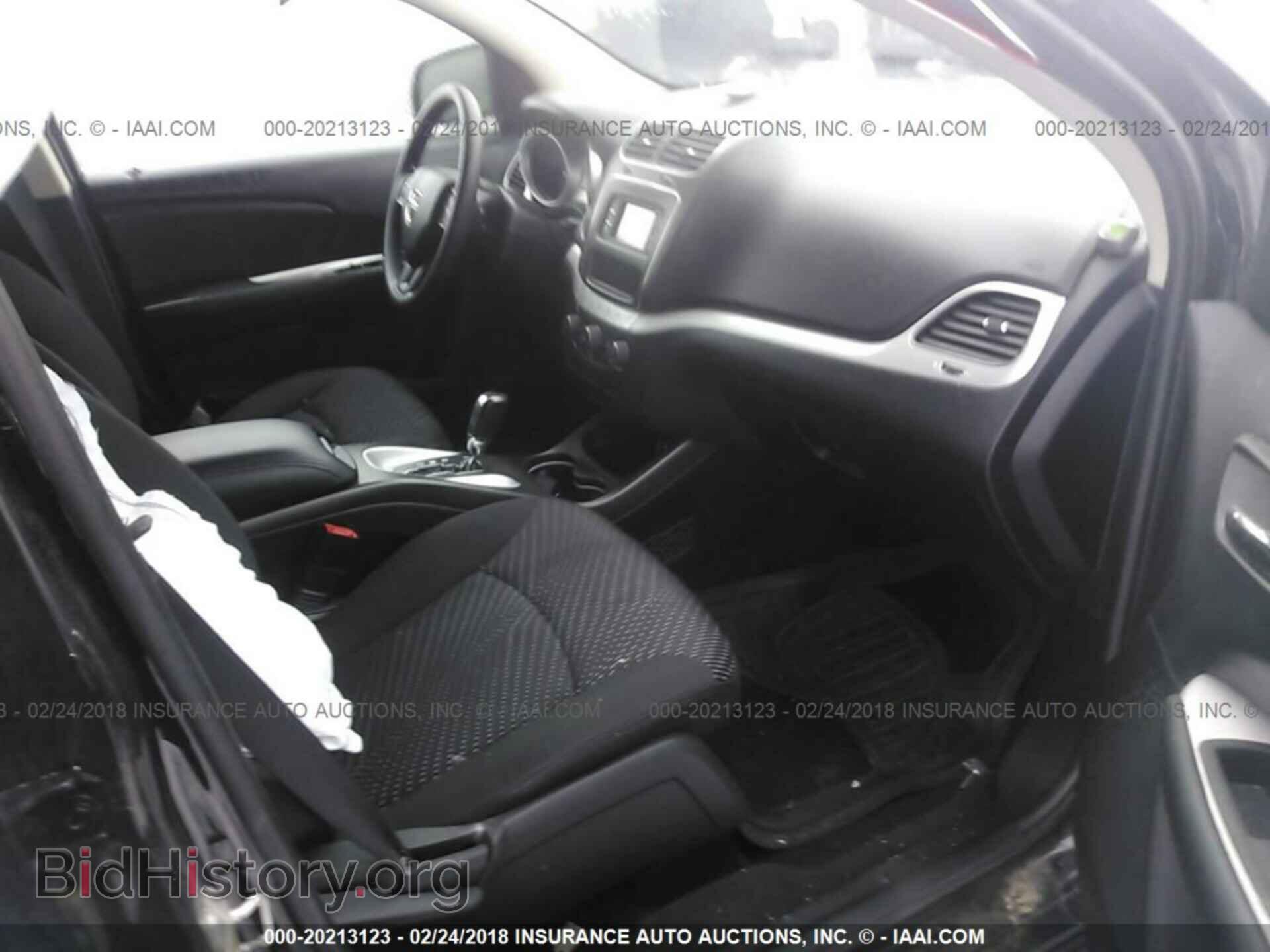2016 Dodge Journey - VIN: 3C4PDCAB7GT147773 - Фото 5