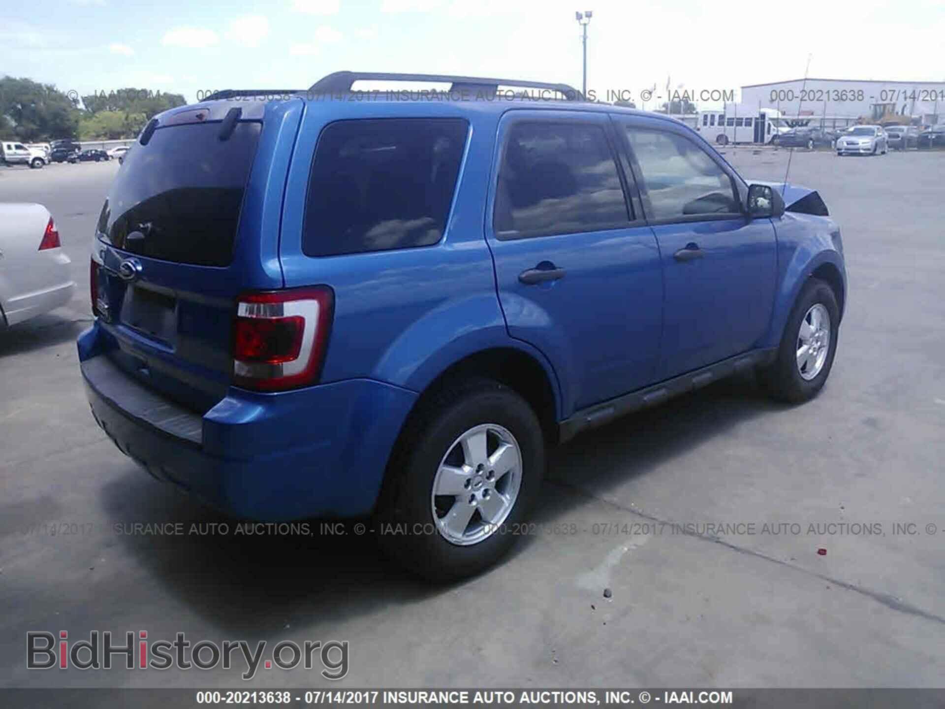 2012 Ford Escape - VIN: 1FMCU0D76CKA77758 - Photo 4