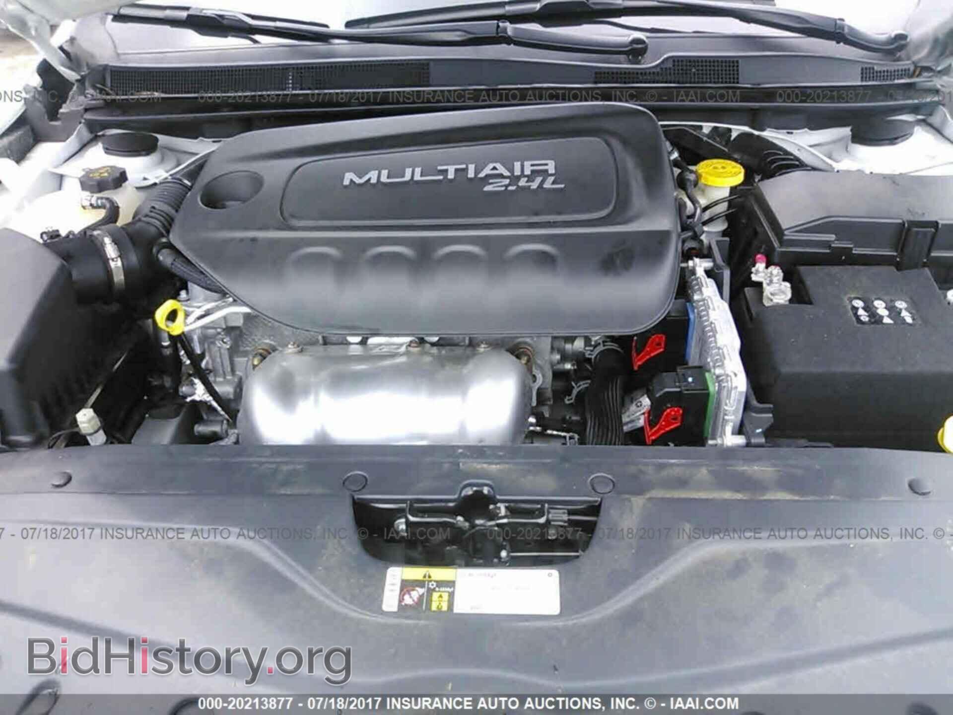 2015 Chrysler 200 - VIN: 1C3CCCAB5FN722831 - Photo 10