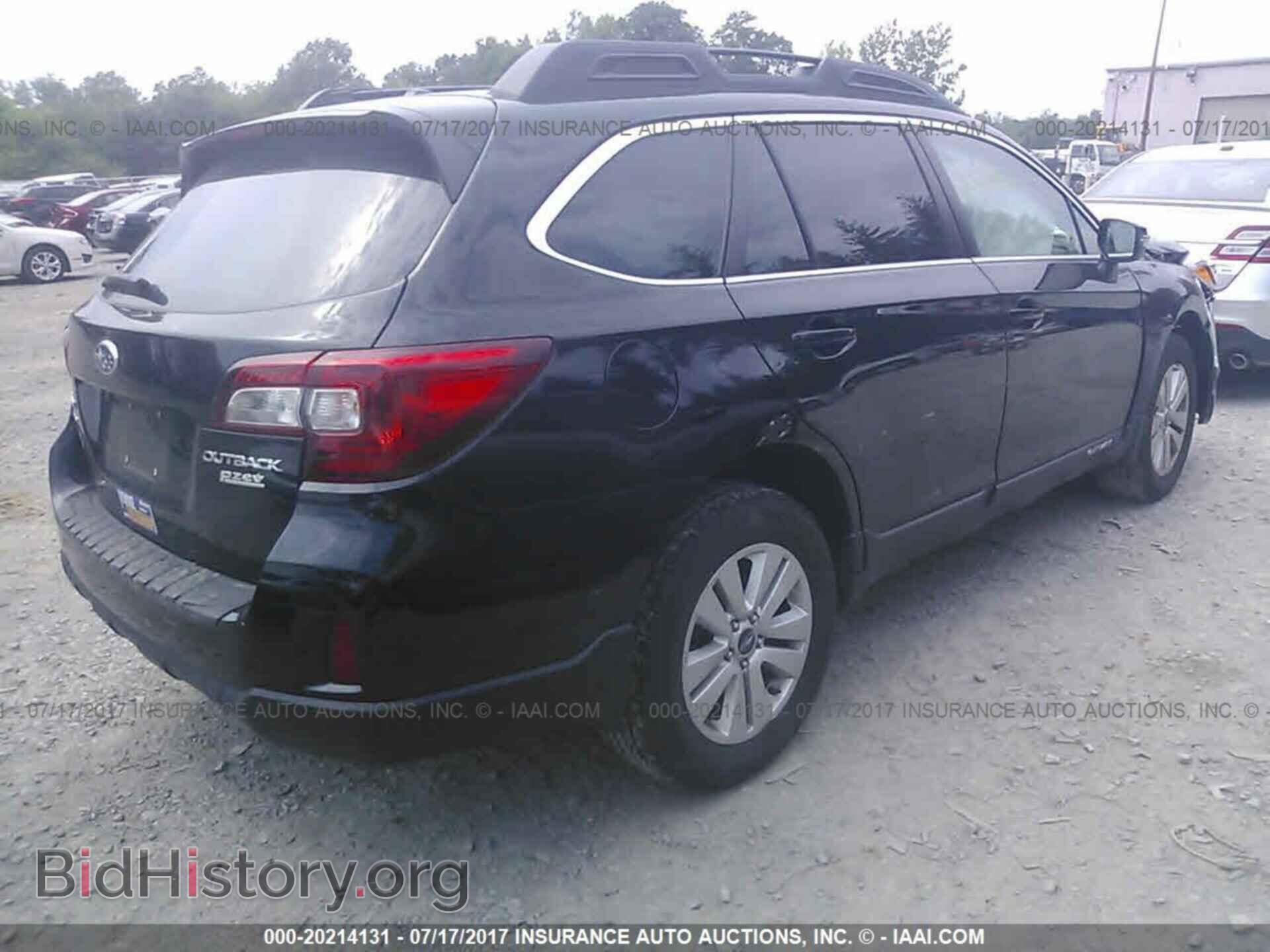 2015 Subaru Outback - VIN: 4S4BSAHC8F3272662 - Photo 4