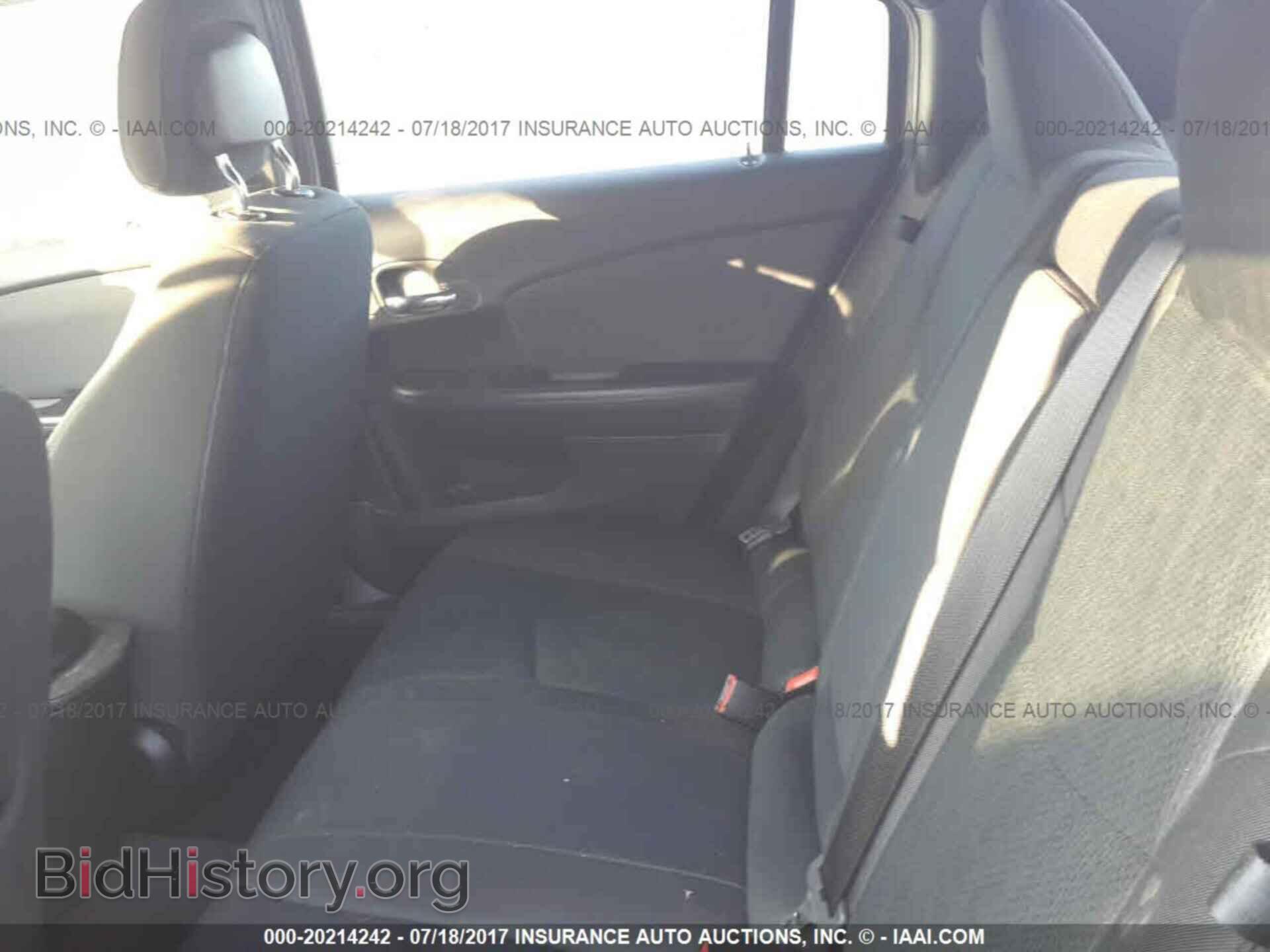 2011 Chrysler 200 - VIN: 1C3BC1FBXBN576171 - Photo 8