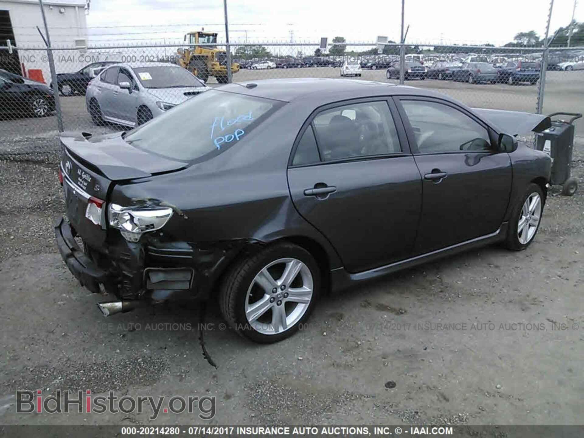 2013 Toyota Corolla - VIN: 2T1BU4EE4DC958482 - Photo 4