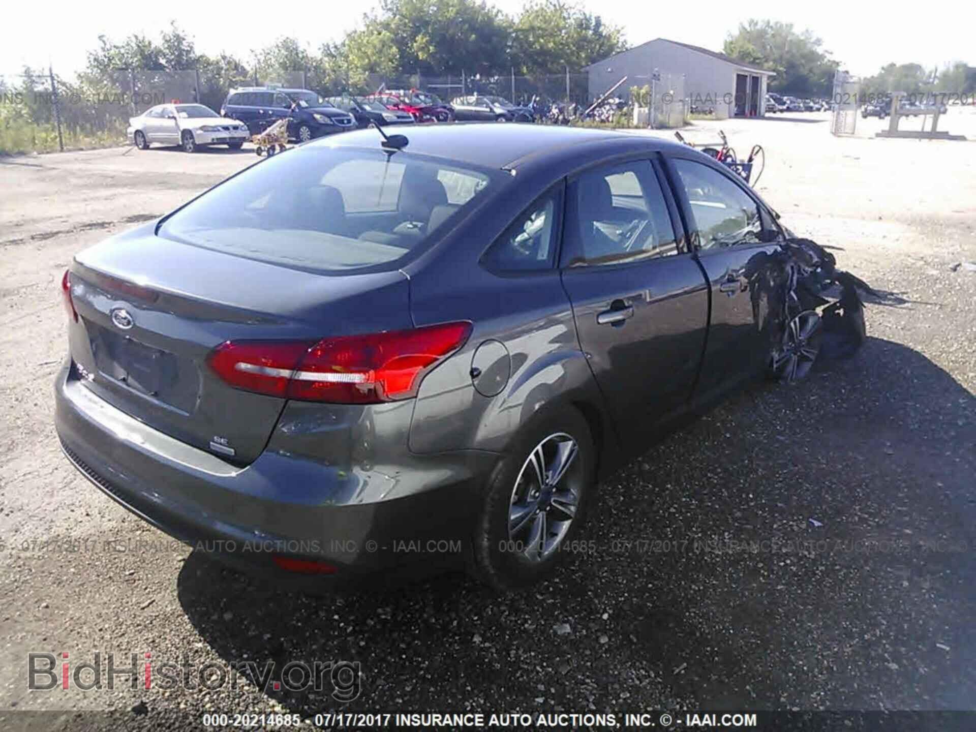 2016 Ford Focus - VIN: 1FADP3FE2GL246080 - Фото 4
