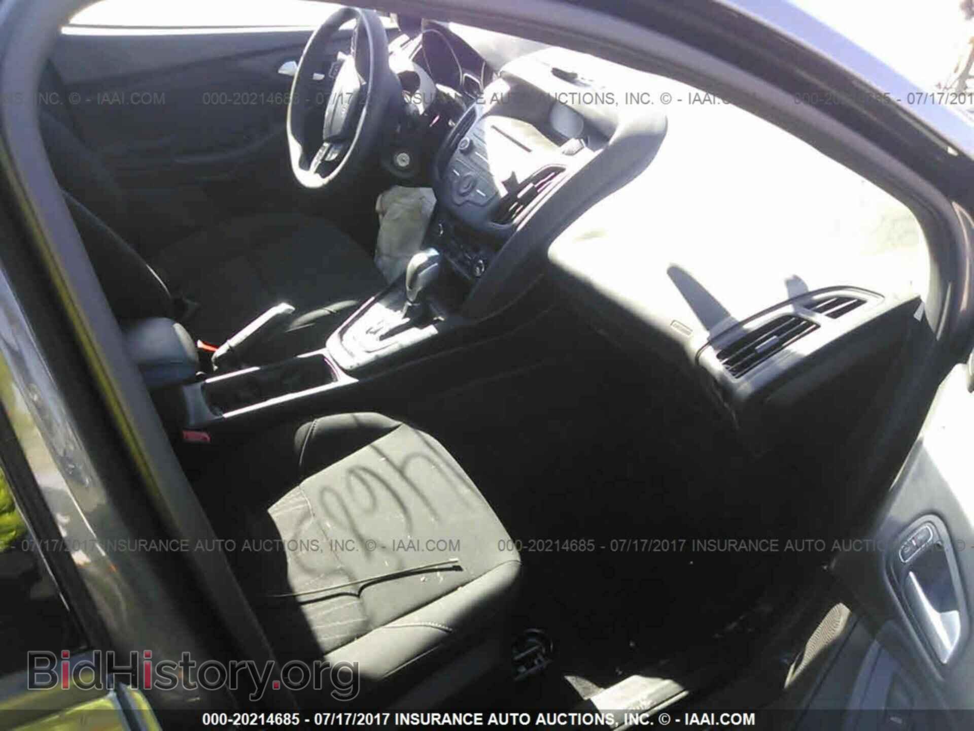 2016 Ford Focus - VIN: 1FADP3FE2GL246080 - Фото 5