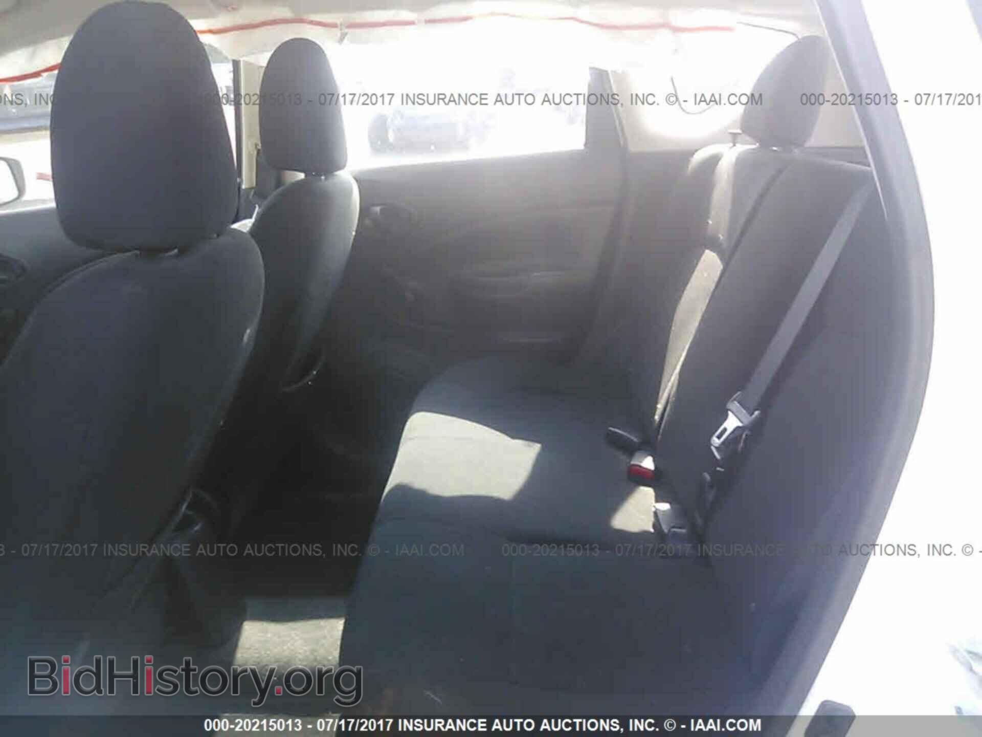 2015 Nissan Versa note - VIN: 3N1CE2CP2FL358914 - Photo 8
