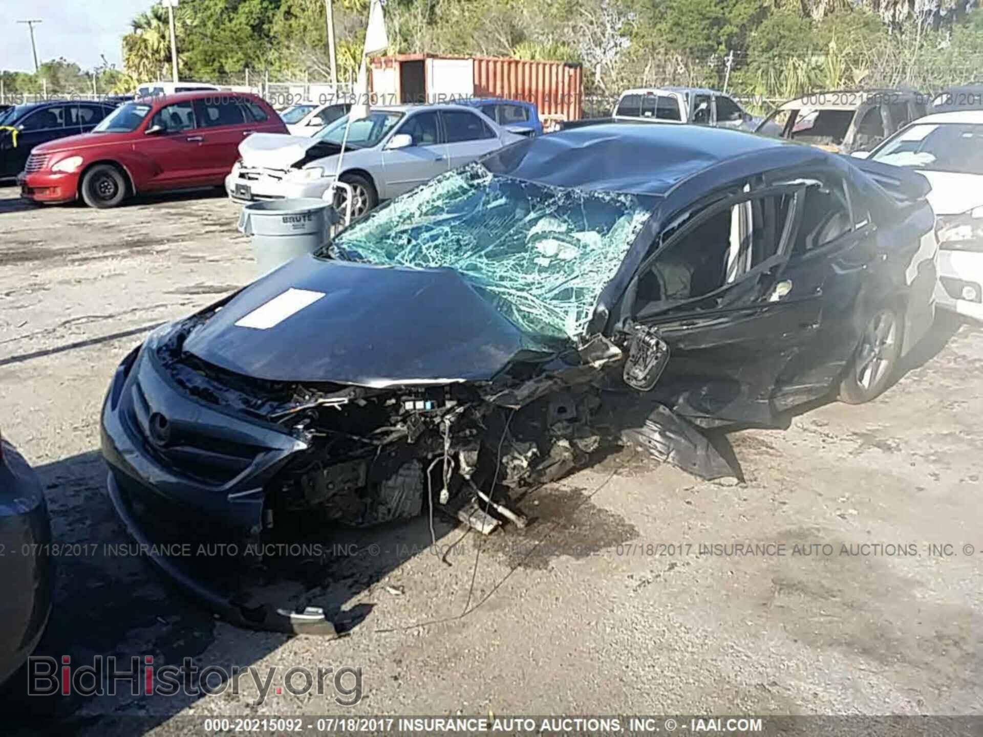 2013 Toyota Corolla - VIN: 5YFBU4EEXDP179989 - Photo 2