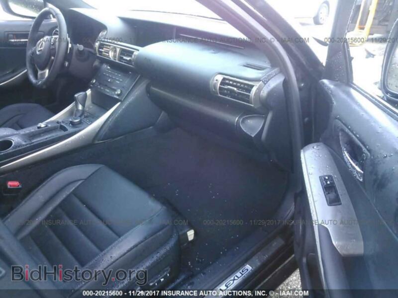2015 Lexus IS (VIN JTHBF1D29F5082569) — photo 5 of 10