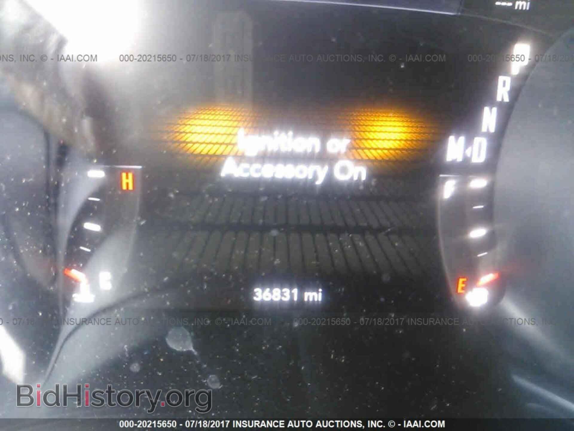 2015 Dodge Challenger - VIN: 2C3CDZAG0FH831833 - Photo 7