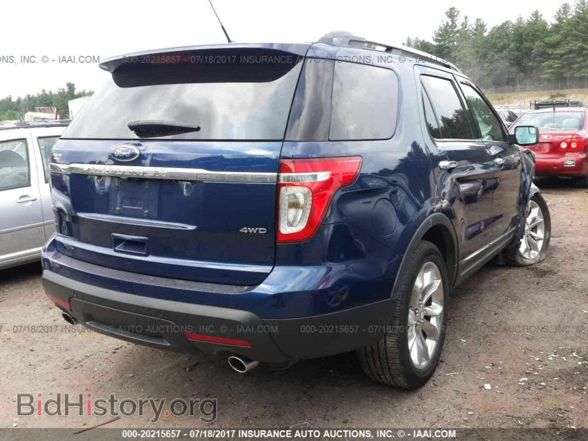 2012 Ford Explorer - VIN: 1FMHK8D87CGA89648 - Photo 4