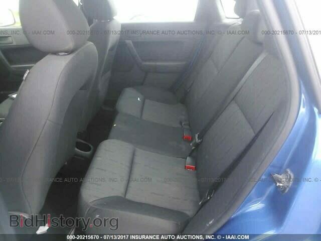 2011 Ford Focus - VIN: 1FAHP3FN1BW165287 - Photo 8