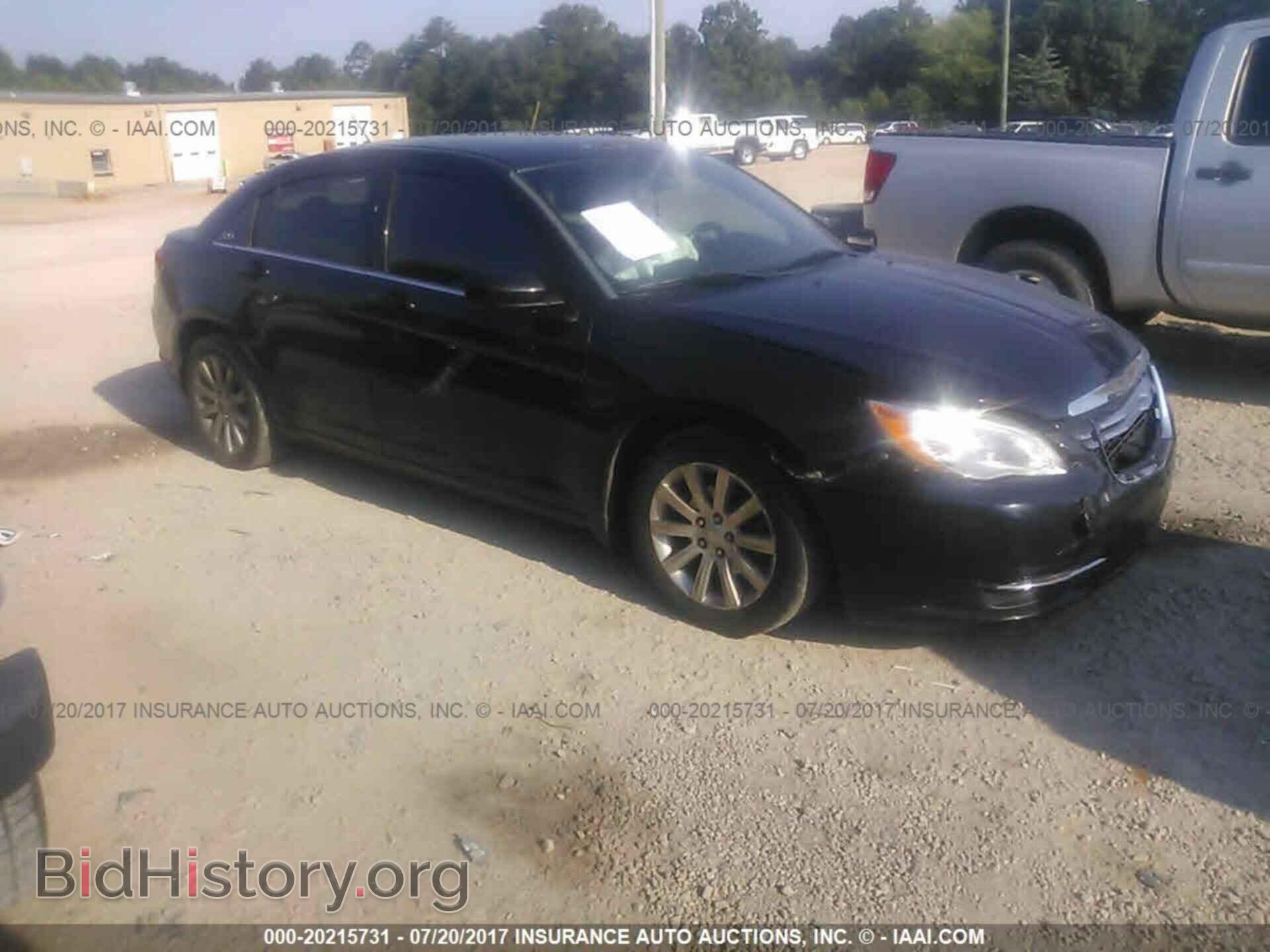 Photo 1C3CCBBG1DN527813 - Chrysler 200 2013