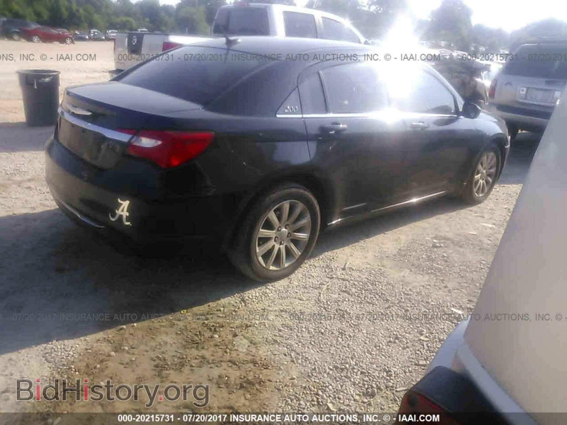 2013 Chrysler 200 - VIN: 1C3CCBBG1DN527813 - Фото 4