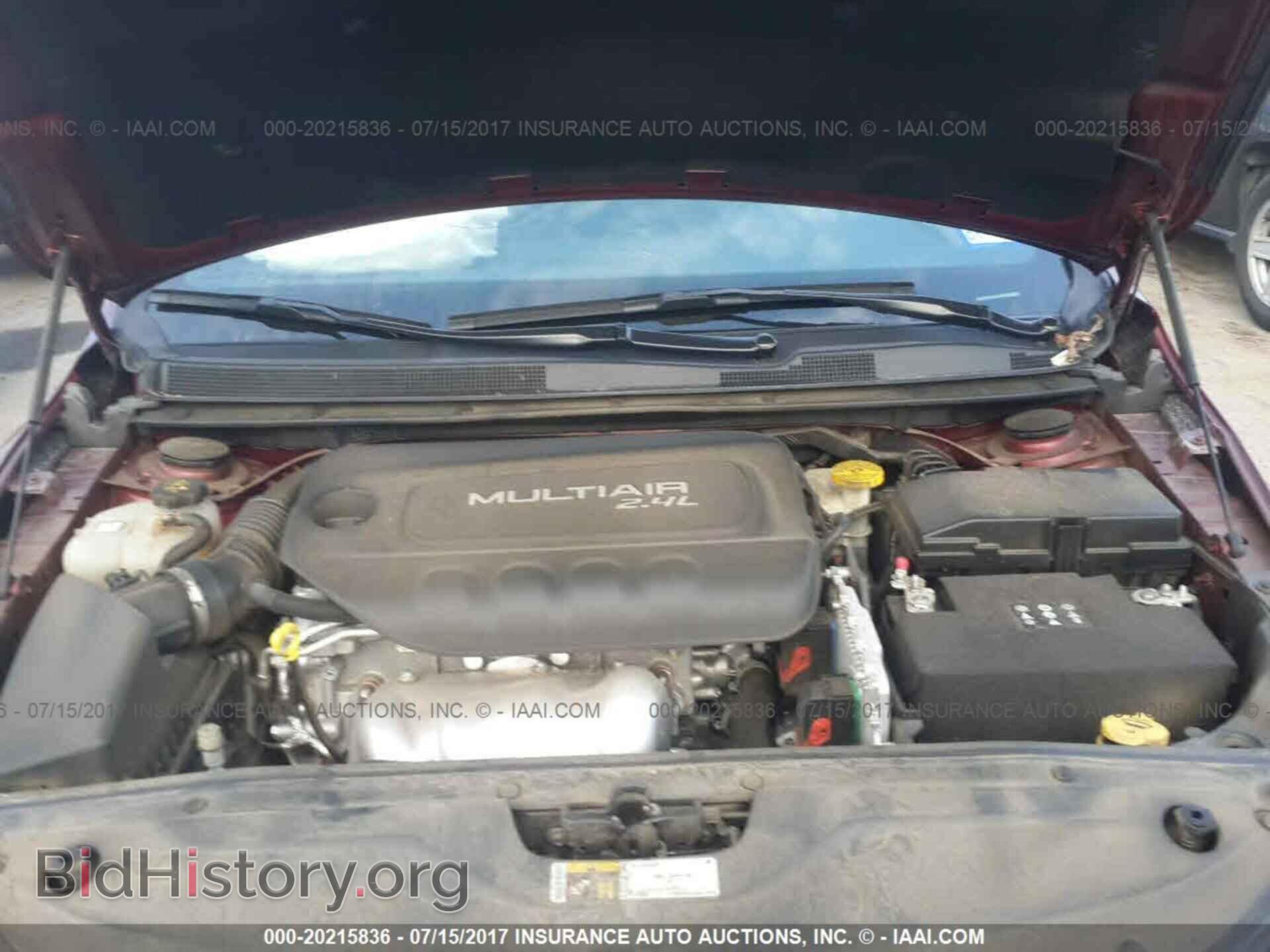 2016 Chrysler 200 - VIN: 1C3CCCBB5GN134279 - Photo 10