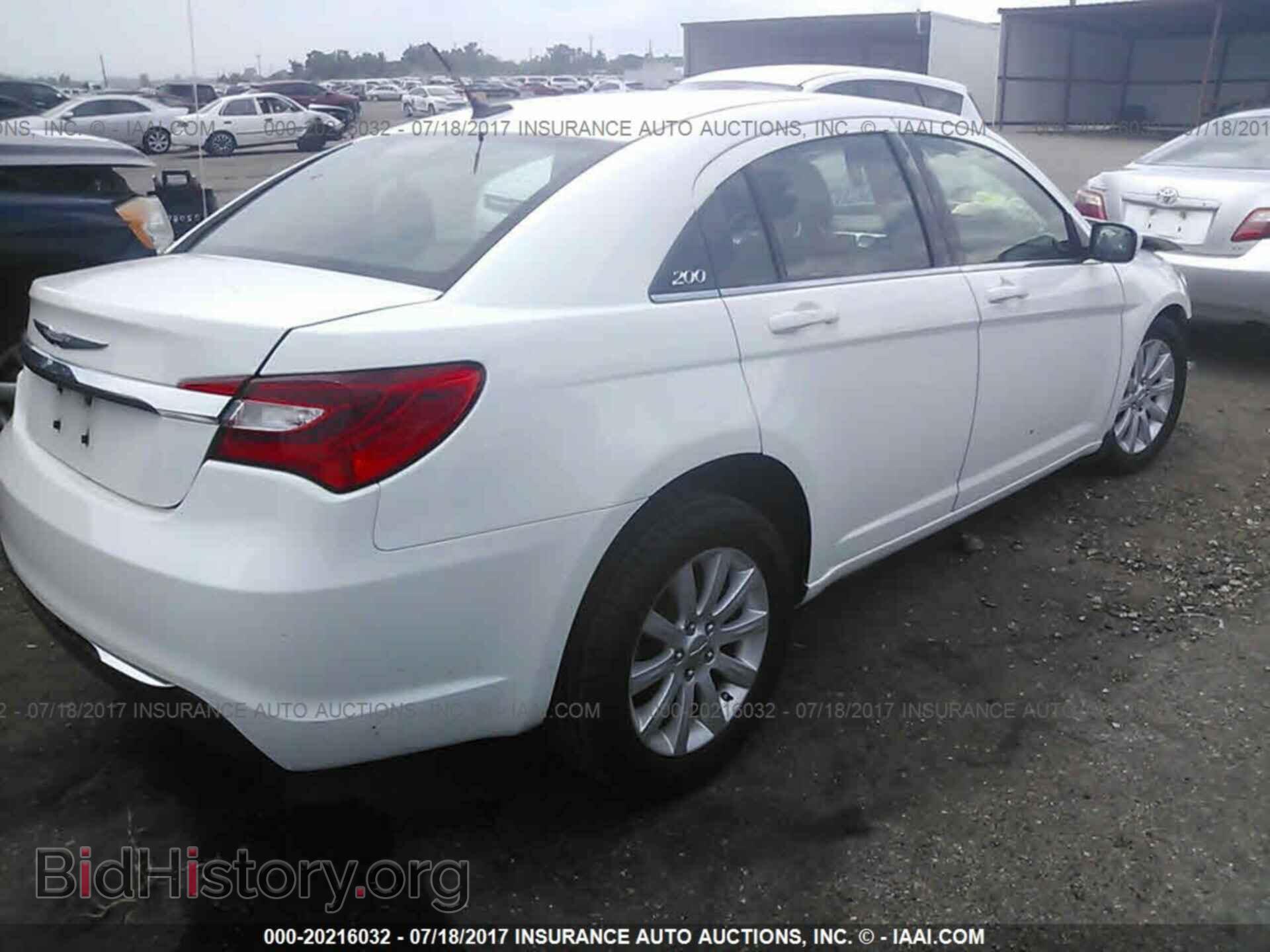 2012 Chrysler 200 - VIN: 1C3CCBBB1CN134557 - Фото 4