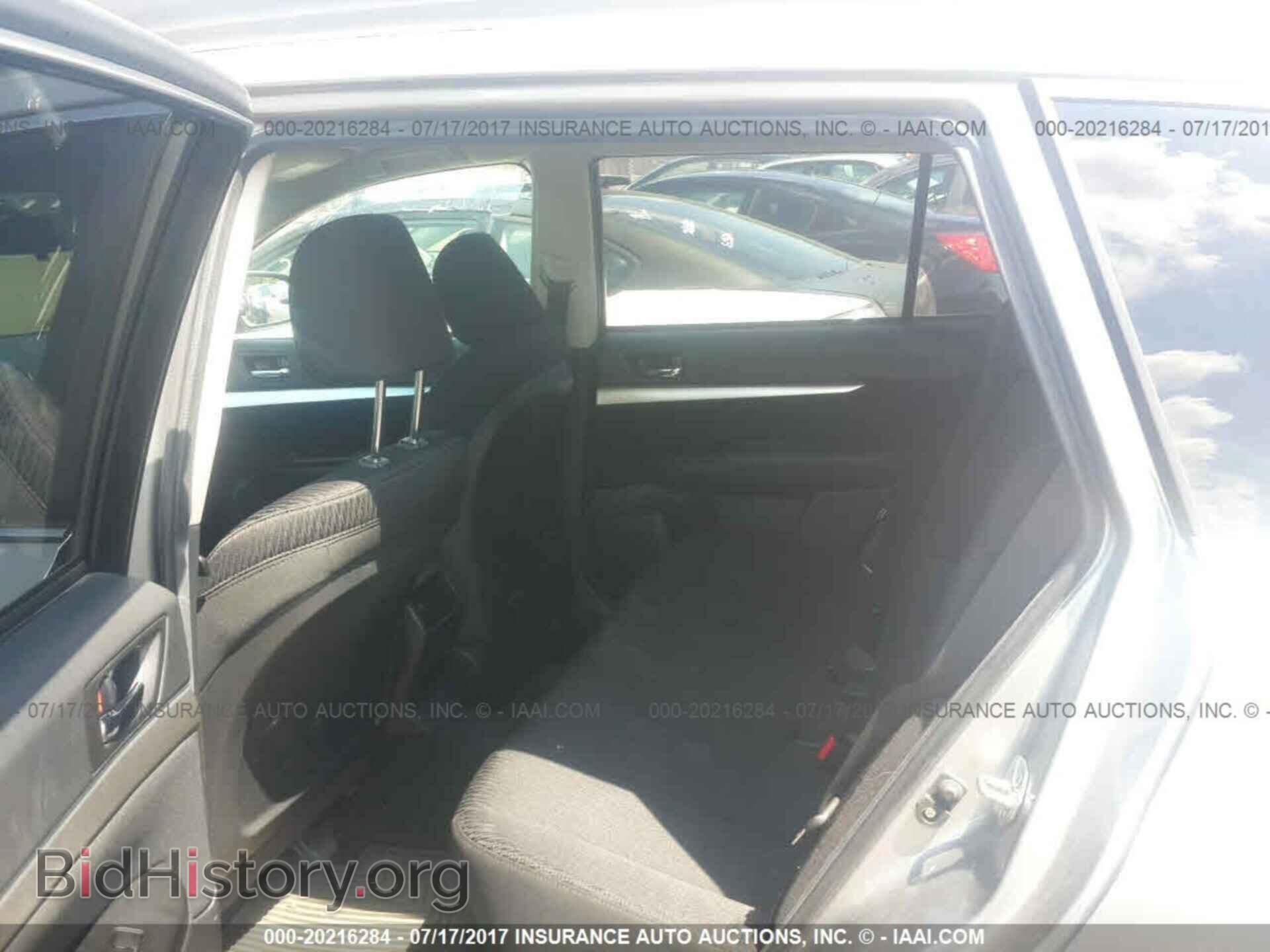 2011 Subaru Outback - VIN: 4S4BRBCC7B3374473 - Photo 8