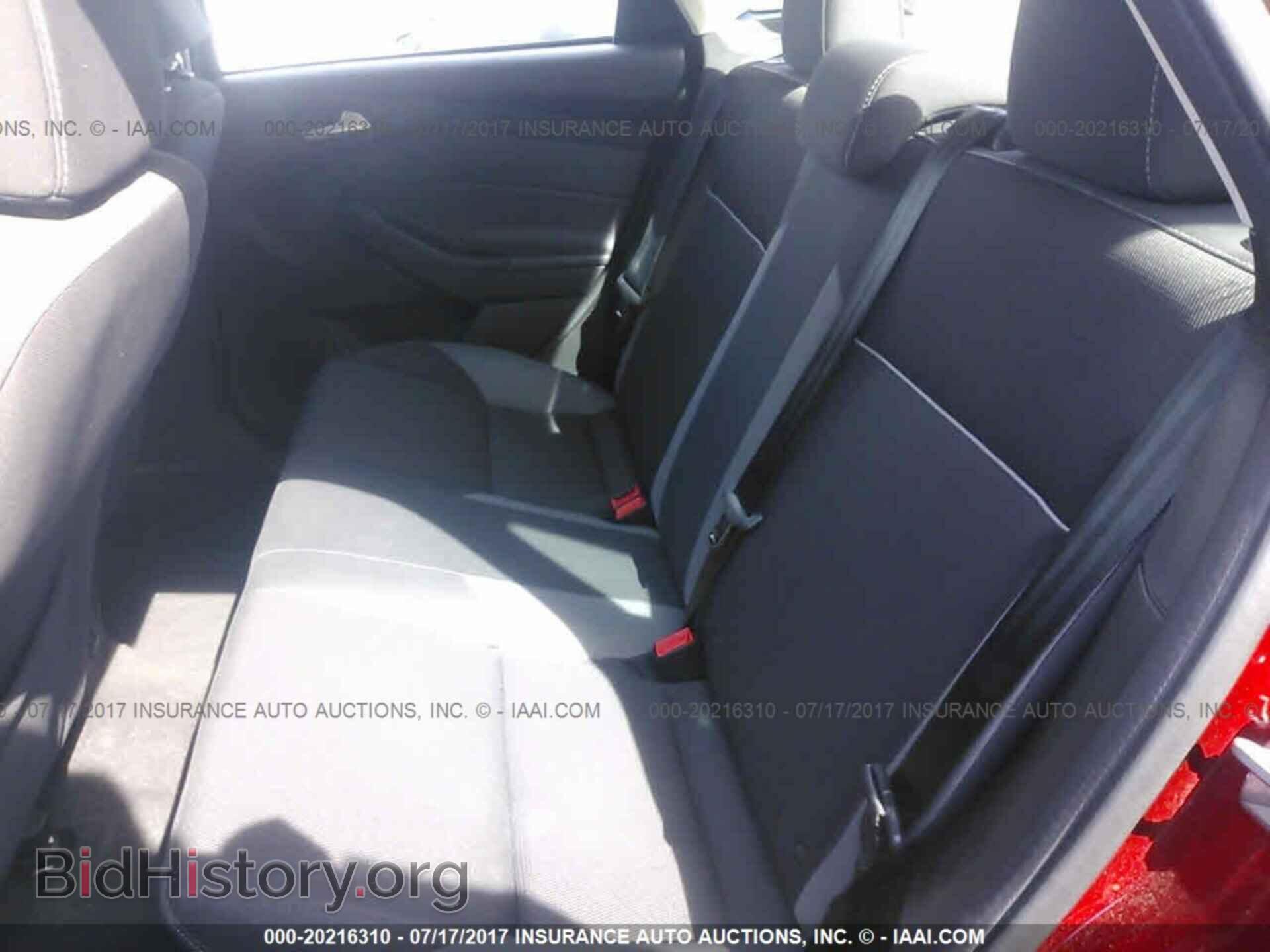2014 Ford Focus - VIN: 1FADP3F26EL214137 - Photo 8