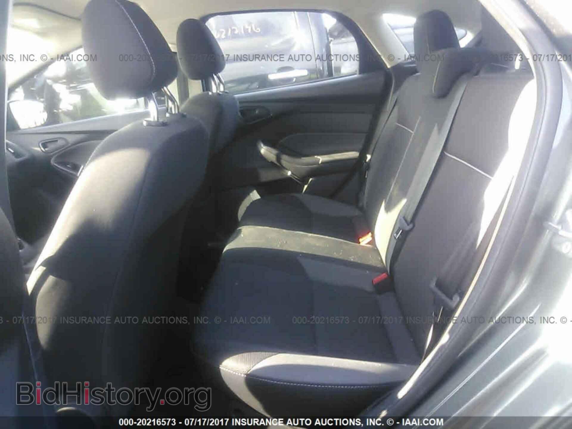 2012 Ford Focus - VIN: 1FAHP3K26CL354483 - Photo 8