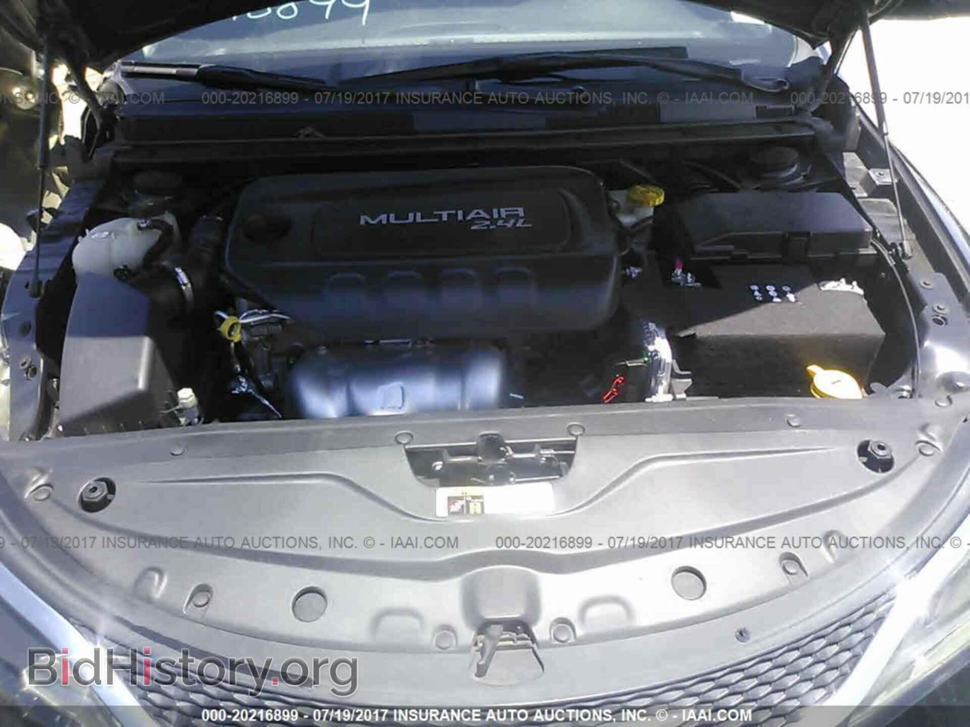 2015 Chrysler 200 - VIN: 1C3CCCAB9FN658213 - Photo 10