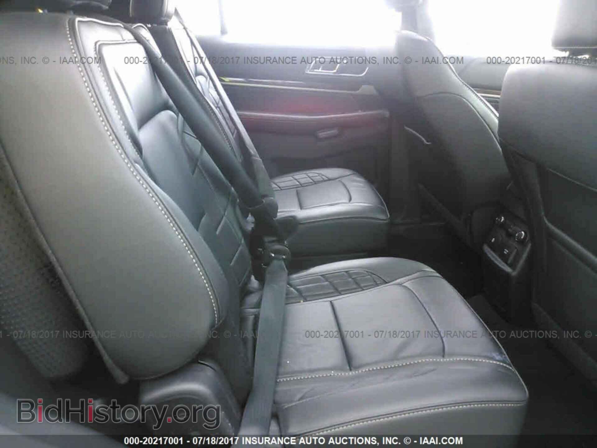 2017 Ford Explorer - VIN: 1FM5K8HT9HGC45052 - Photo 8