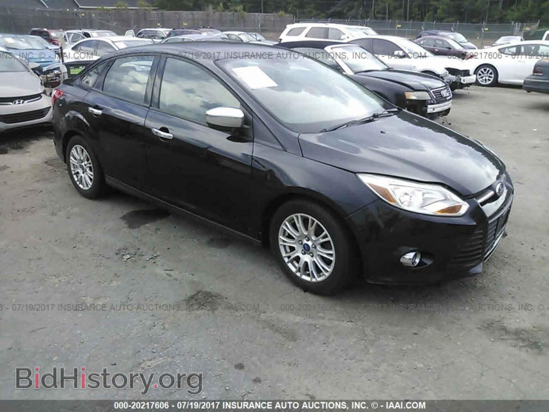 Photo 1FAHP3F23CL169365 - Ford Focus 2012
