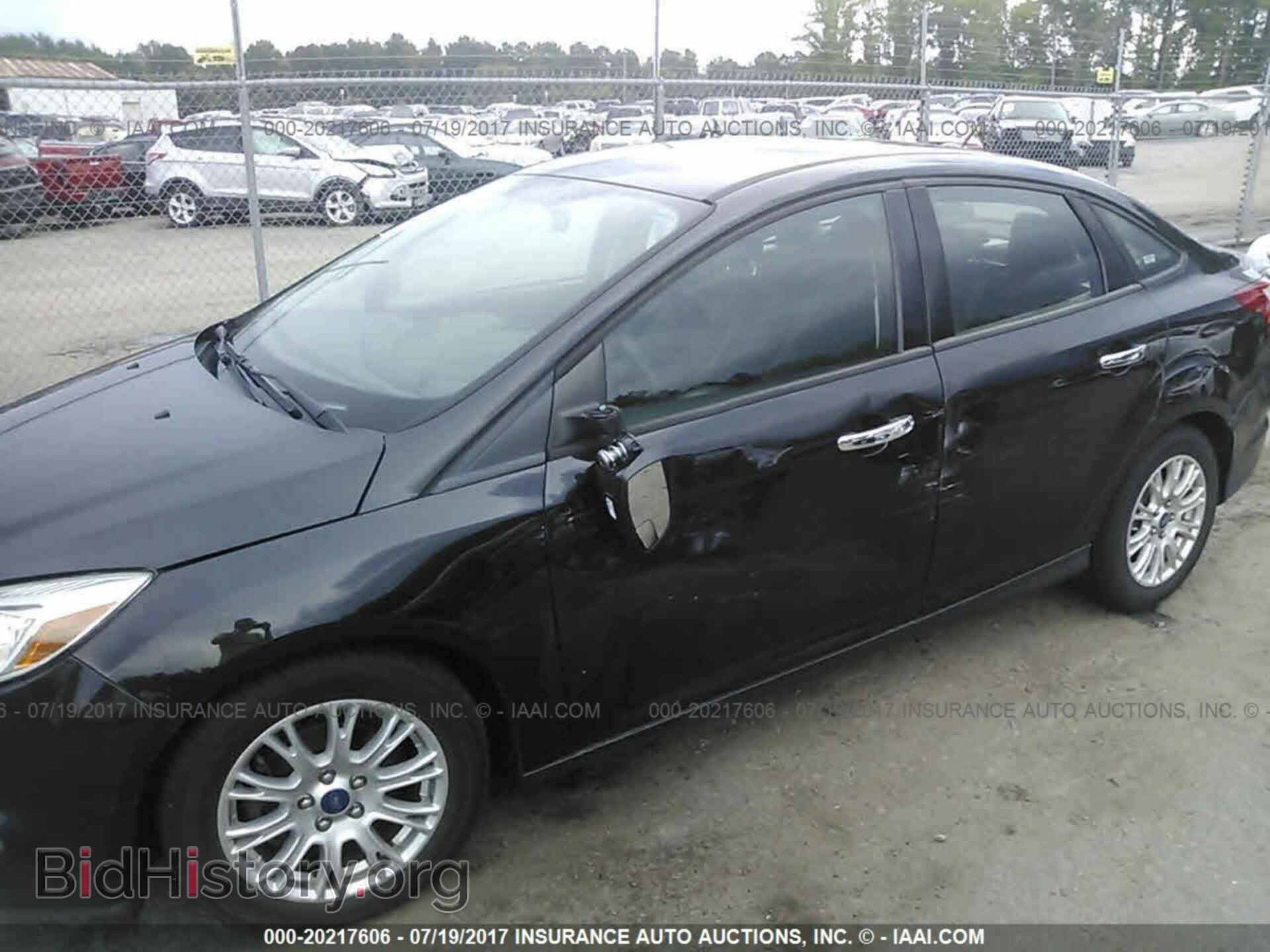 2012 Ford Focus - VIN: 1FAHP3F23CL169365 - Photo 6