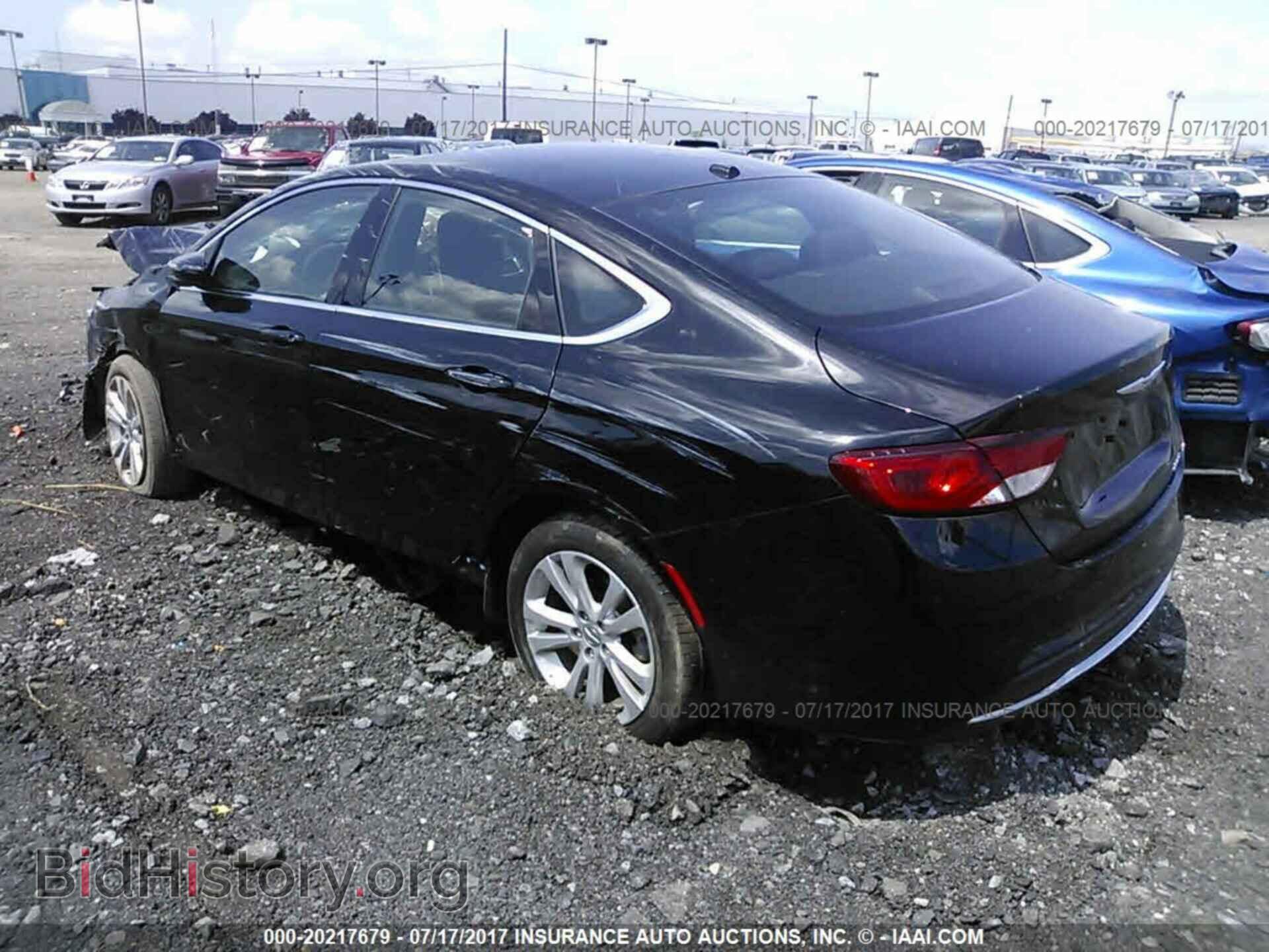 2015 Chrysler 200 - VIN: 1C3CCCAB3FN723671 - Photo 3