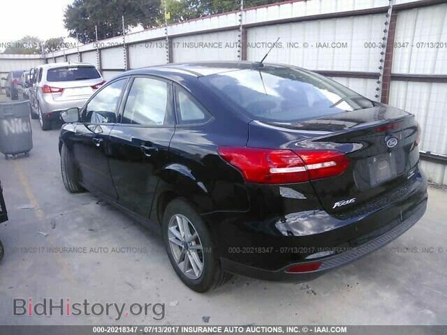2016 Ford Focus - VIN: 1FADP3F26GL291335 - Photo 3