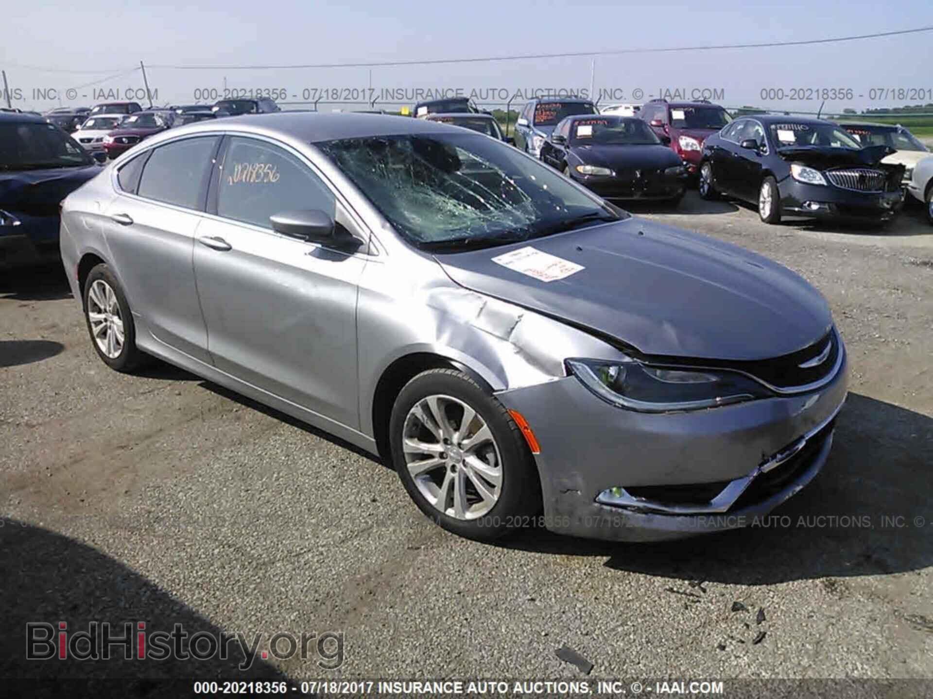 Photo 1C3CCCAB2FN668145 - Chrysler 200 2015