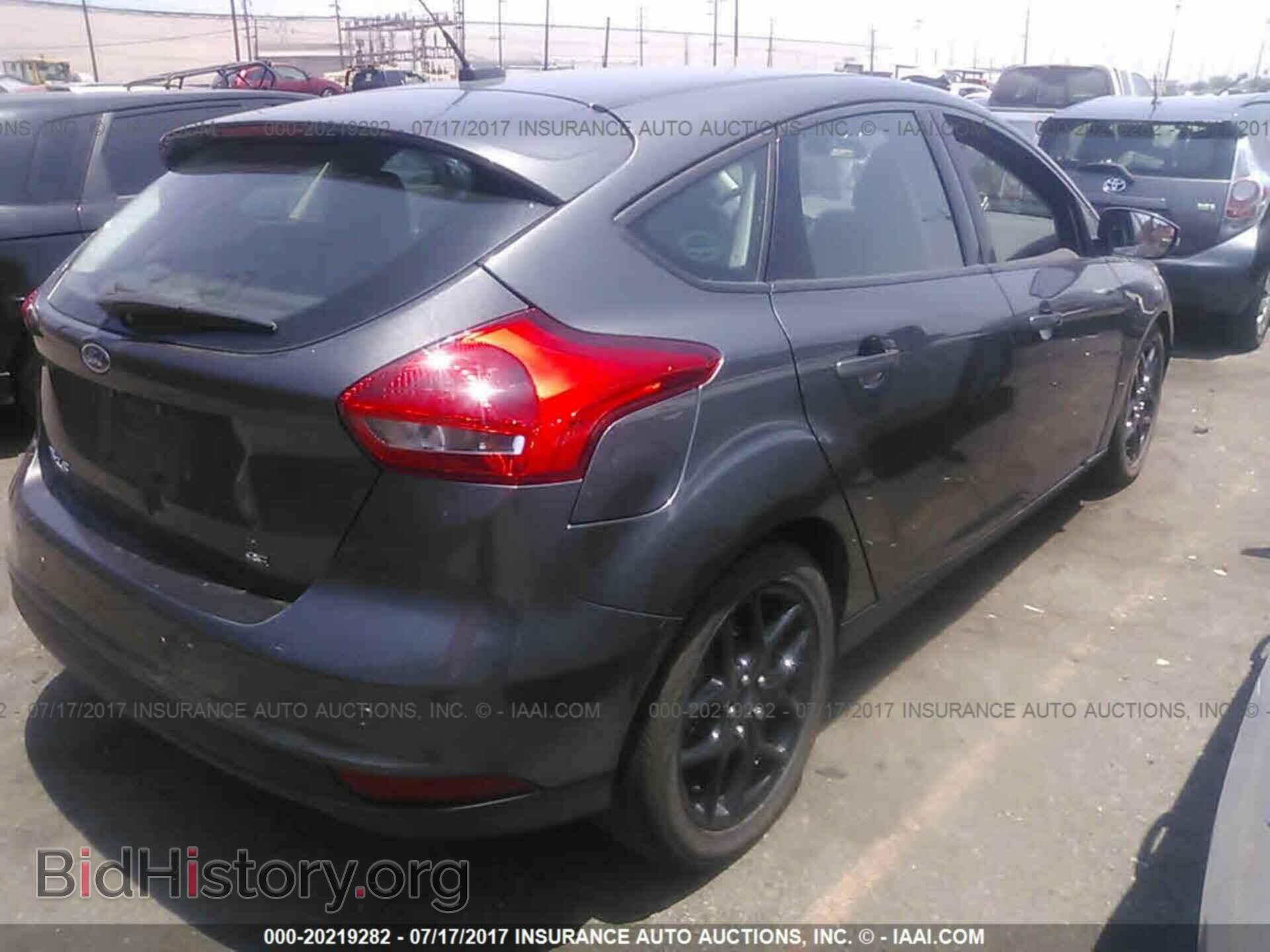 2016 Ford Focus - VIN: 1FADP3K26GL221386 - Фото 4