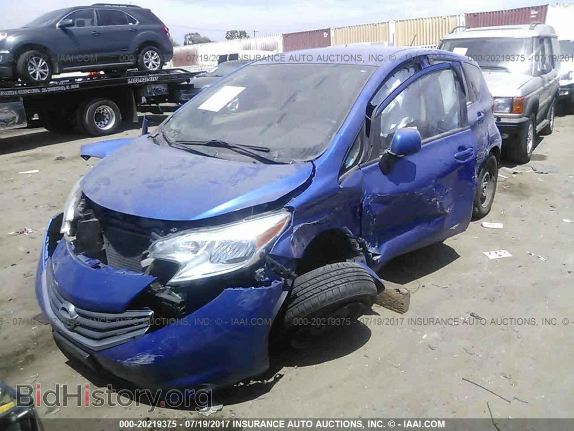 2014 Nissan Versa note - VIN: 3N1CE2CP0EL404092 - Фото 2