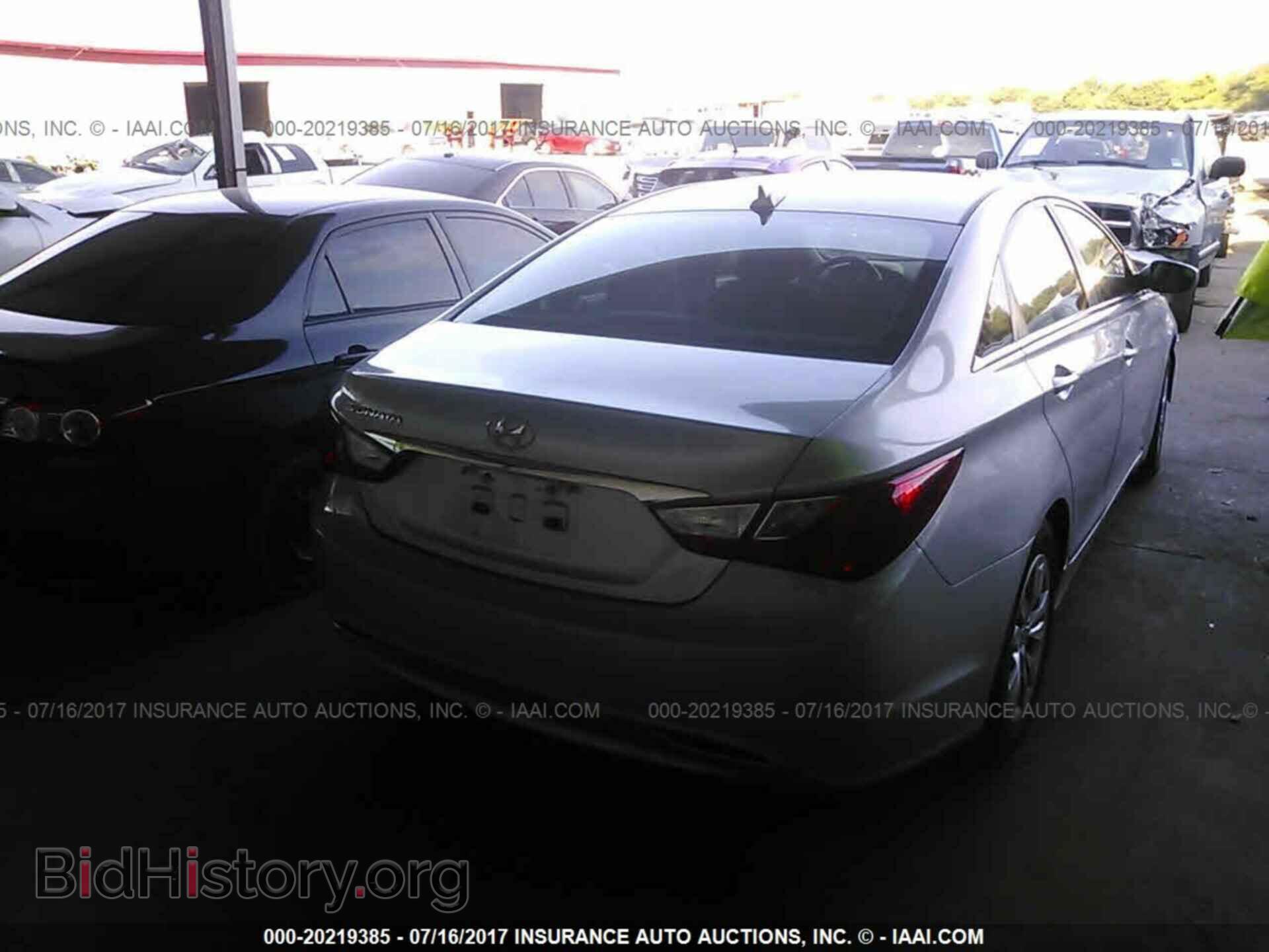 2012 Hyundai Sonata - VIN: 5NPEB4AC9CH379037 - Фото 4
