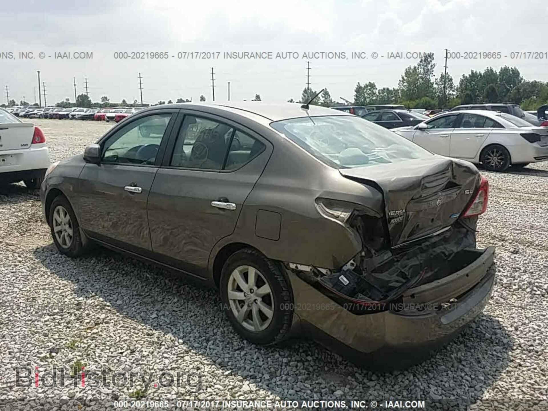 2012 Nissan Versa - VIN: 3N1CN7AP4CL942209 - Фото 3