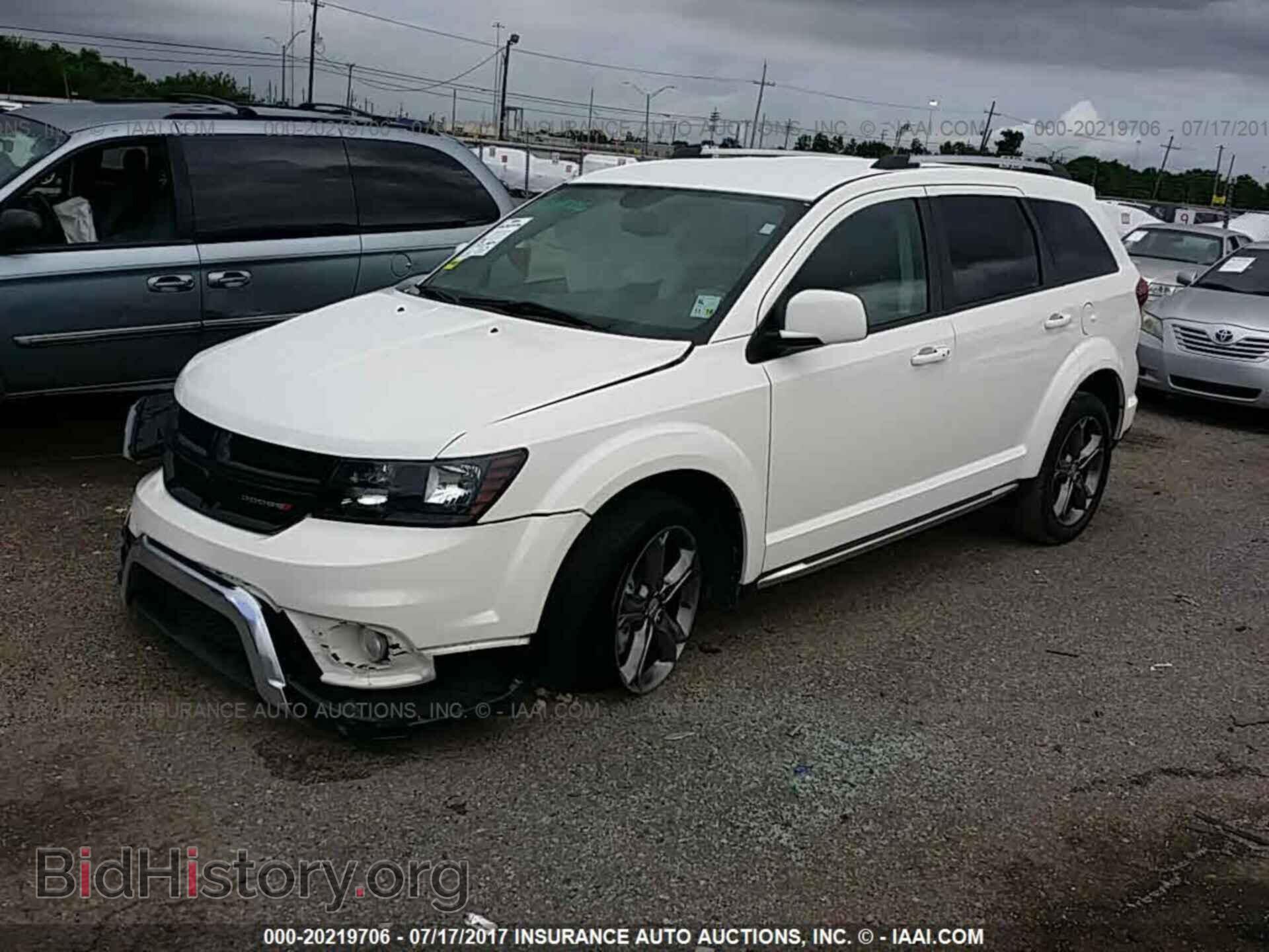 2016 Dodge Journey - VIN: 3C4PDCGB0GT246667 - Фото 2