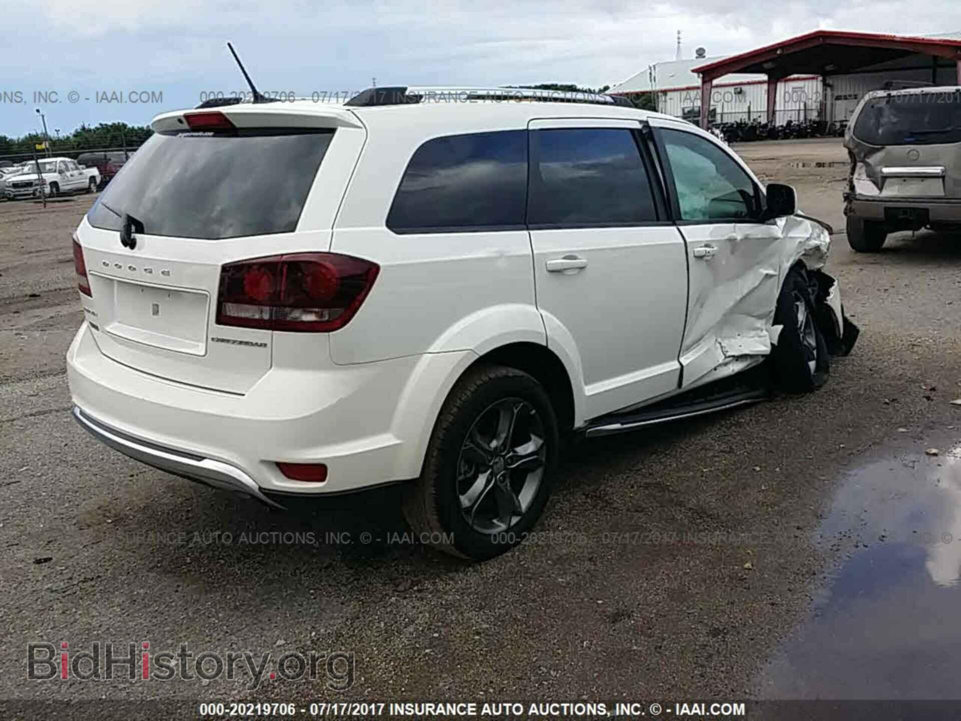 2016 Dodge Journey - VIN: 3C4PDCGB0GT246667 - Фото 4
