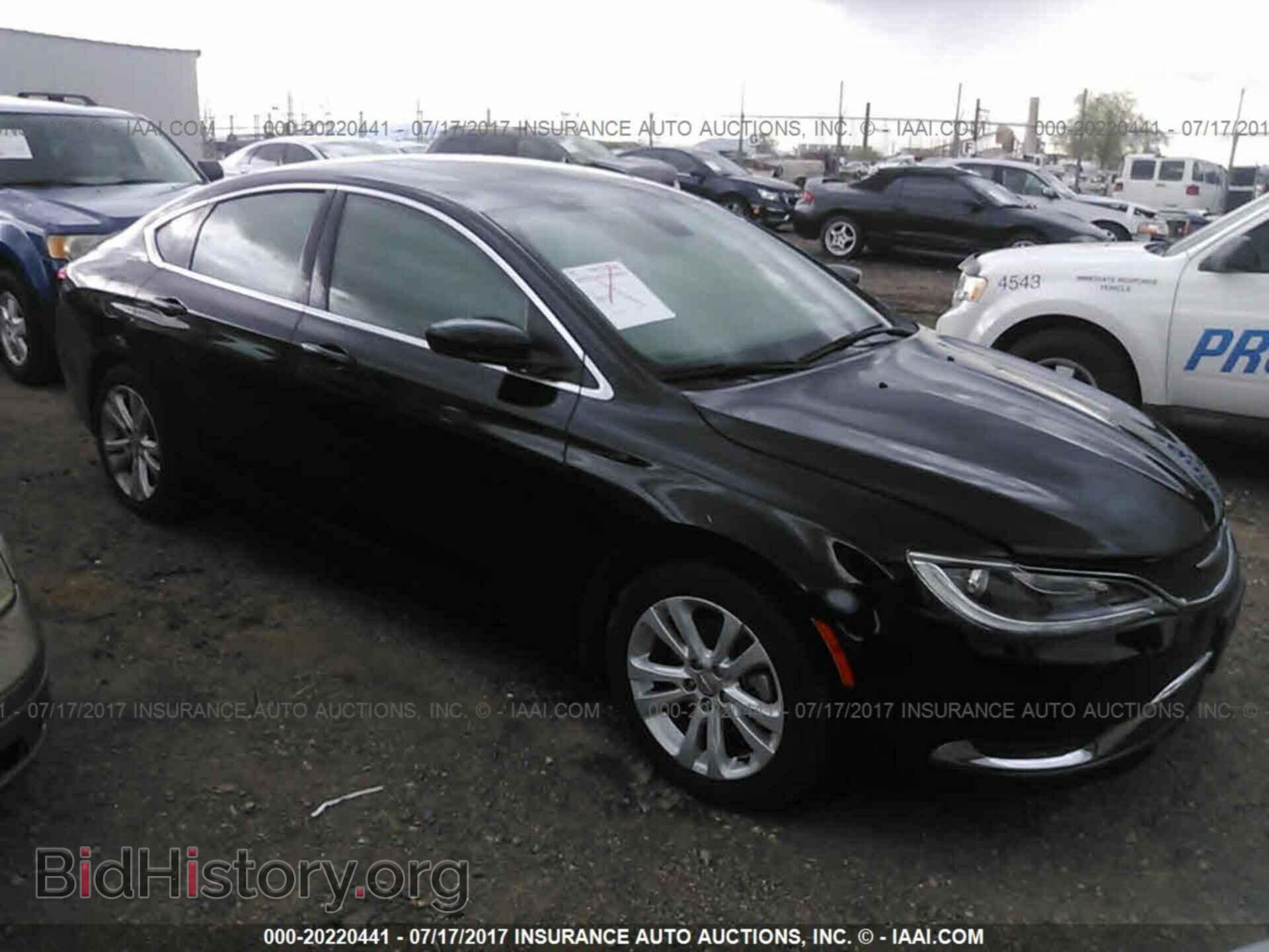 Photo 1C3CCCAB6FN657259 - Chrysler 200 2015