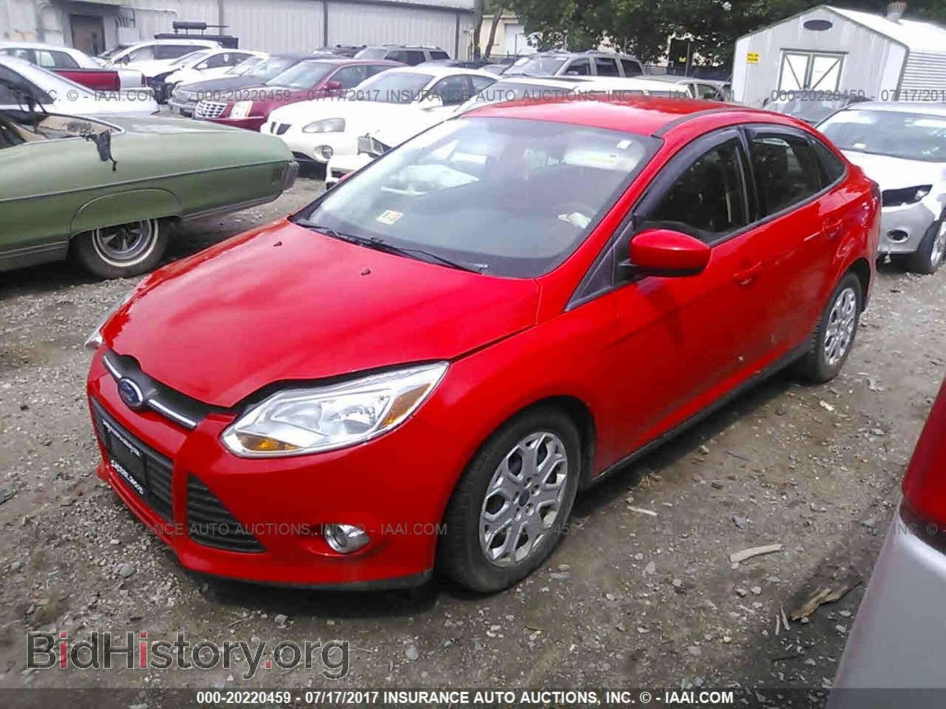2012 Ford Focus - VIN: 1FAHP3F23CL346500 - Photo 2