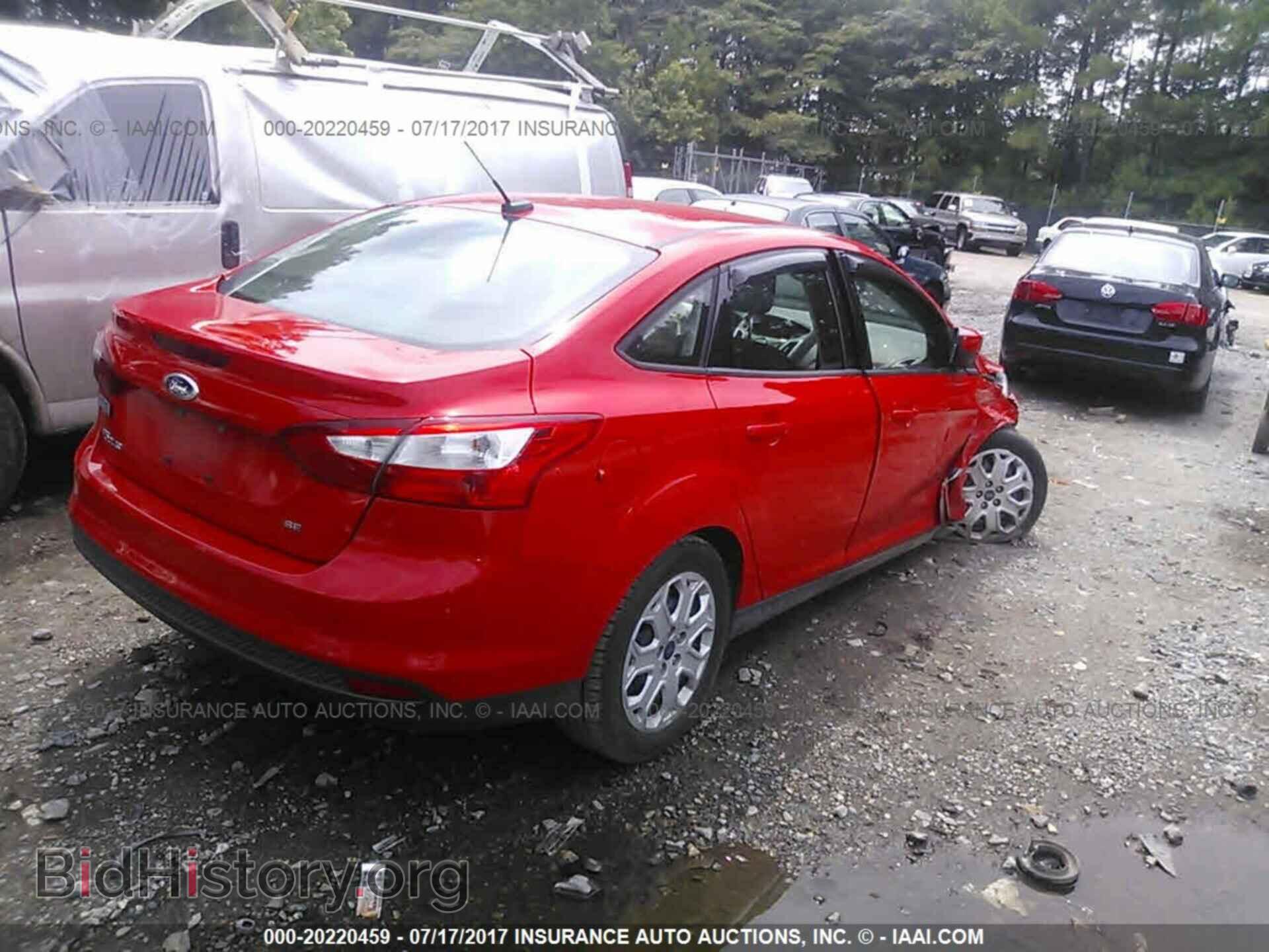 2012 Ford Focus - VIN: 1FAHP3F23CL346500 - Photo 4