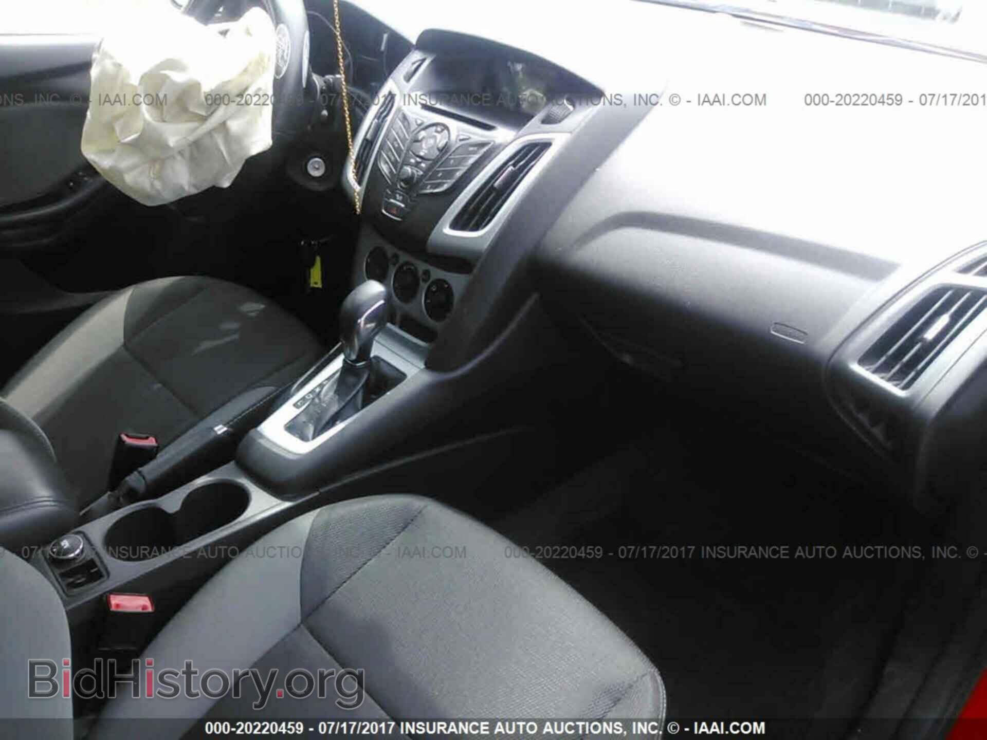 2012 Ford Focus - VIN: 1FAHP3F23CL346500 - Photo 5