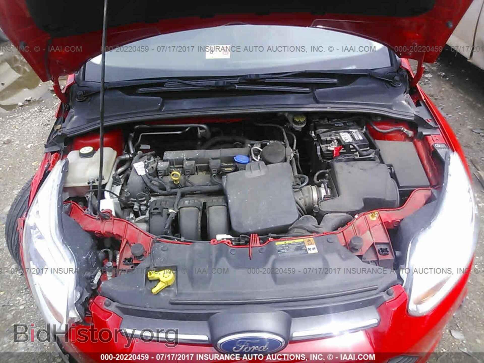 2012 Ford Focus - VIN: 1FAHP3F23CL346500 - Photo 10