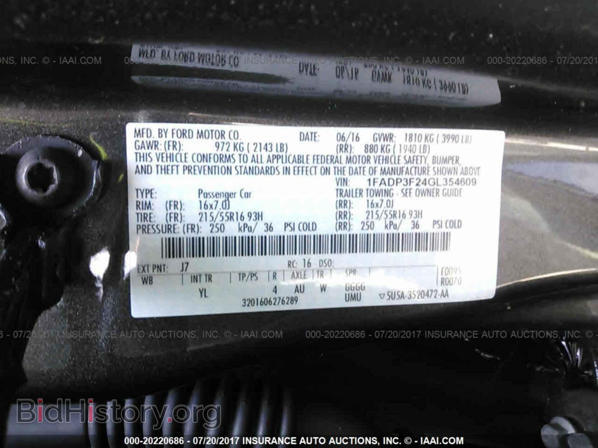 2016 Ford Focus - VIN: 1FADP3F24GL354609 - Фото 9