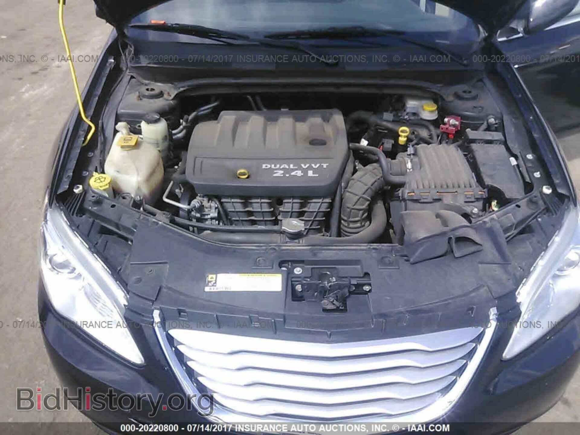 2012 Chrysler 200 - VIN: 1C3CCBAB2CN262565 - Фото 10