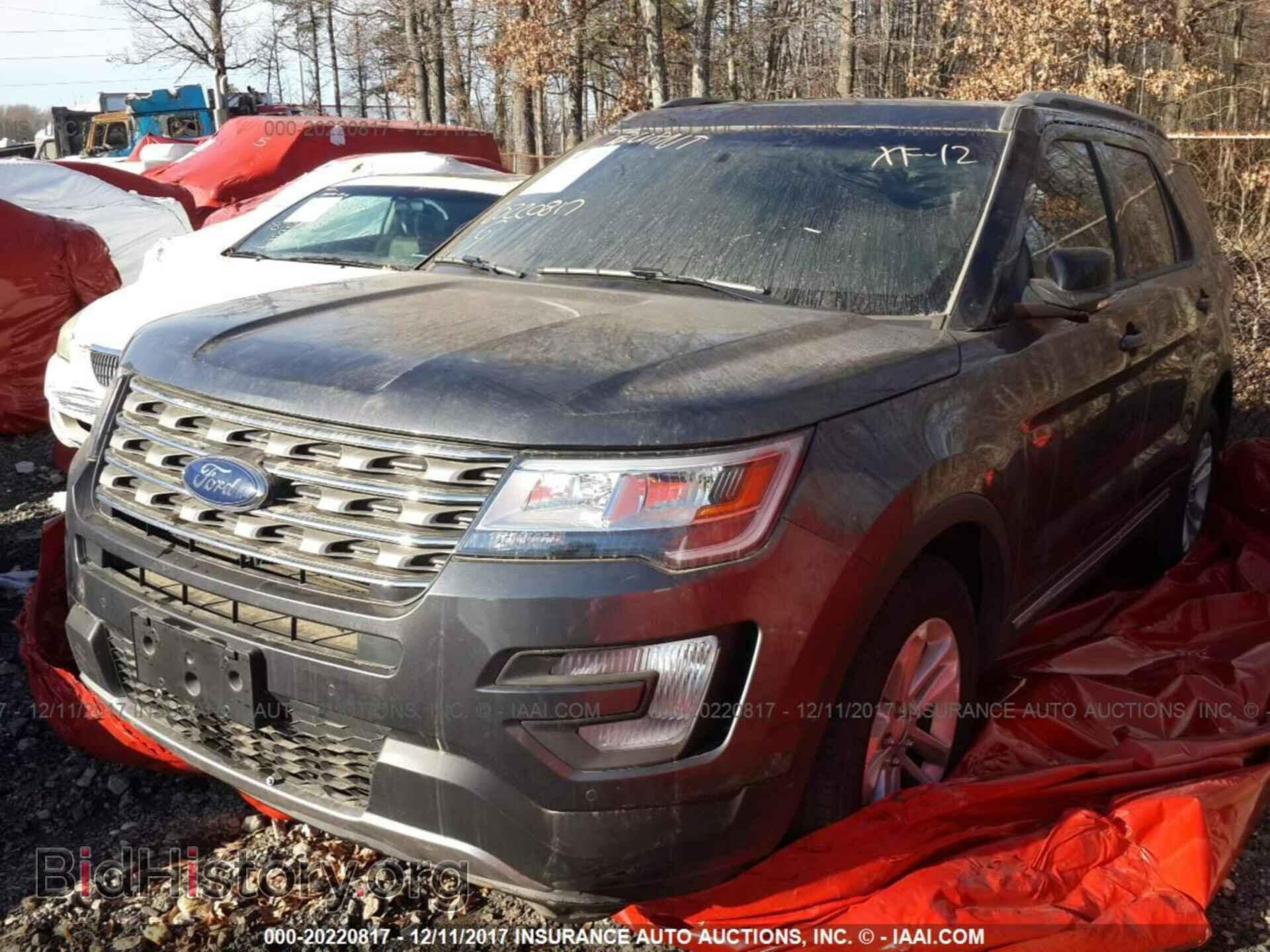 2016 Ford Explorer - VIN: 1FM5K7DH1GGD22801 - Фото 2