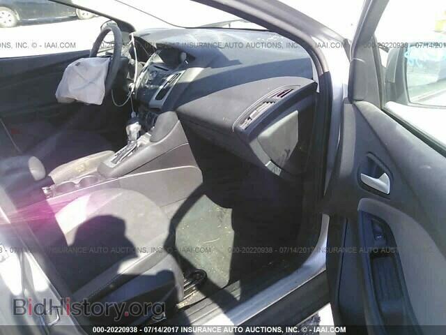 2014 Ford Focus - VIN: 1FADP3F24EL157680 - Фото 5
