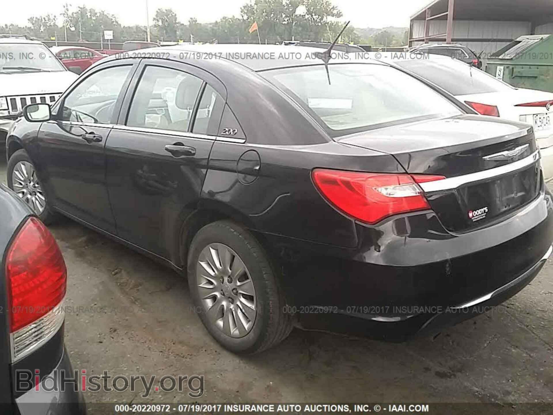 2014 Chrysler 200 - VIN: 1C3CCBAG8EN178961 - Фото 3