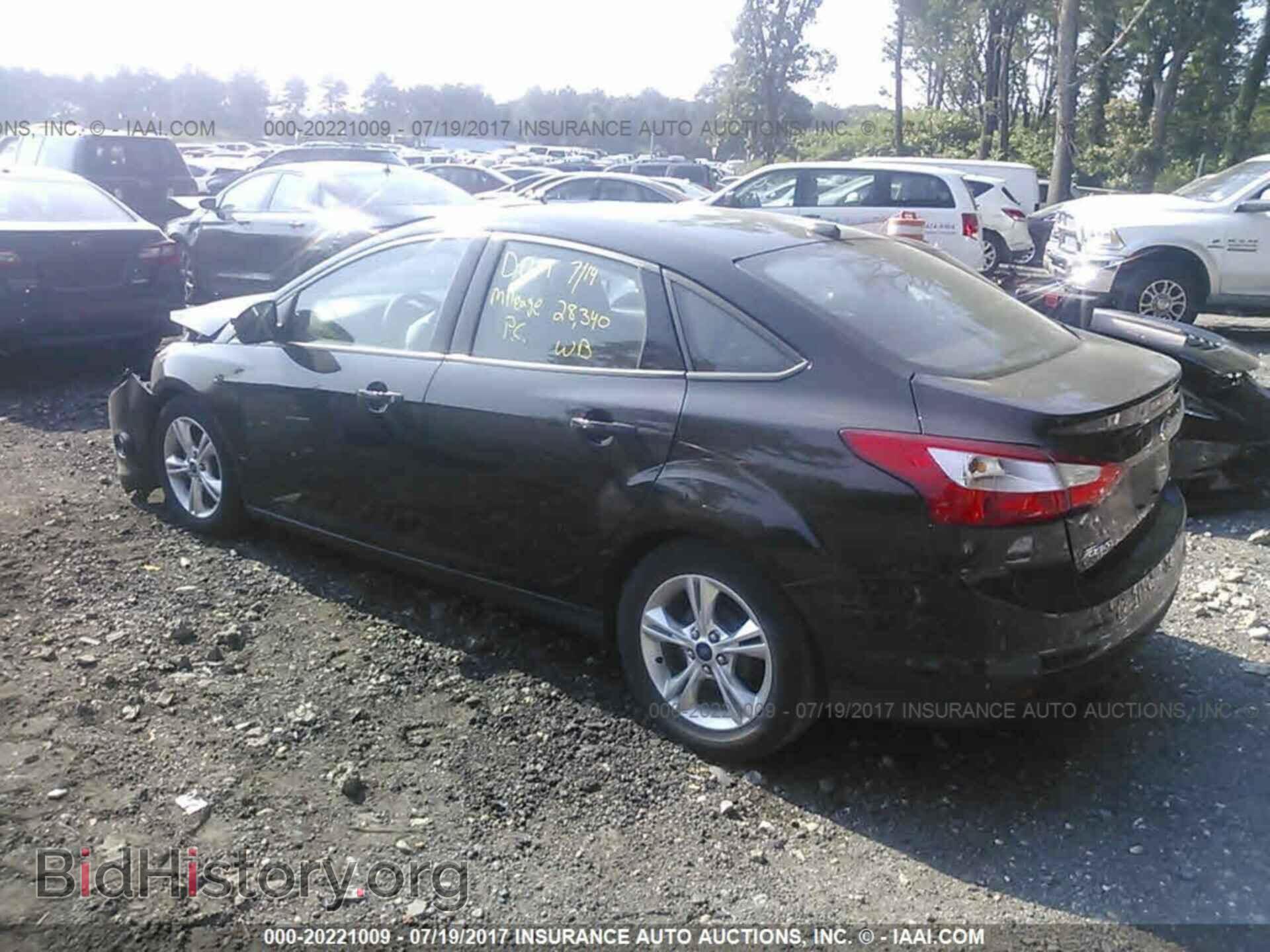 2014 Ford Focus - VIN: 1FADP3F25EL366250 - Фото 3