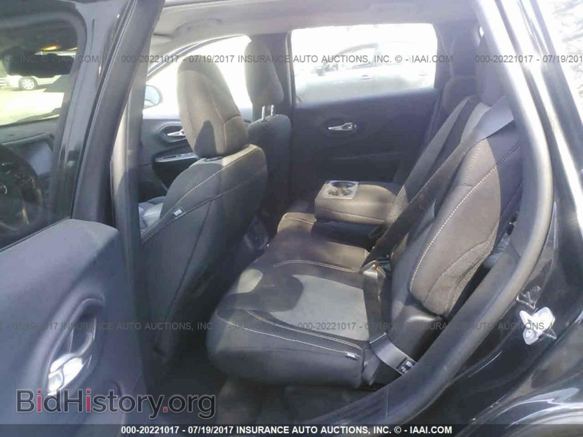 2014 Jeep Cherokee - VIN: 1C4PJMCS9EW296155 - Фото 8
