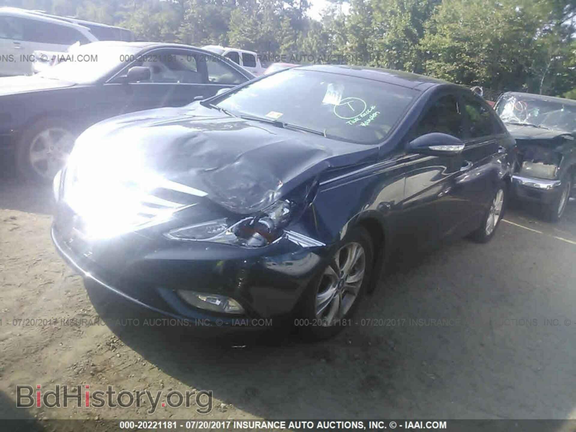 2012 Hyundai Sonata - VIN: 5NPEC4AC0CH455418 - Photo 2